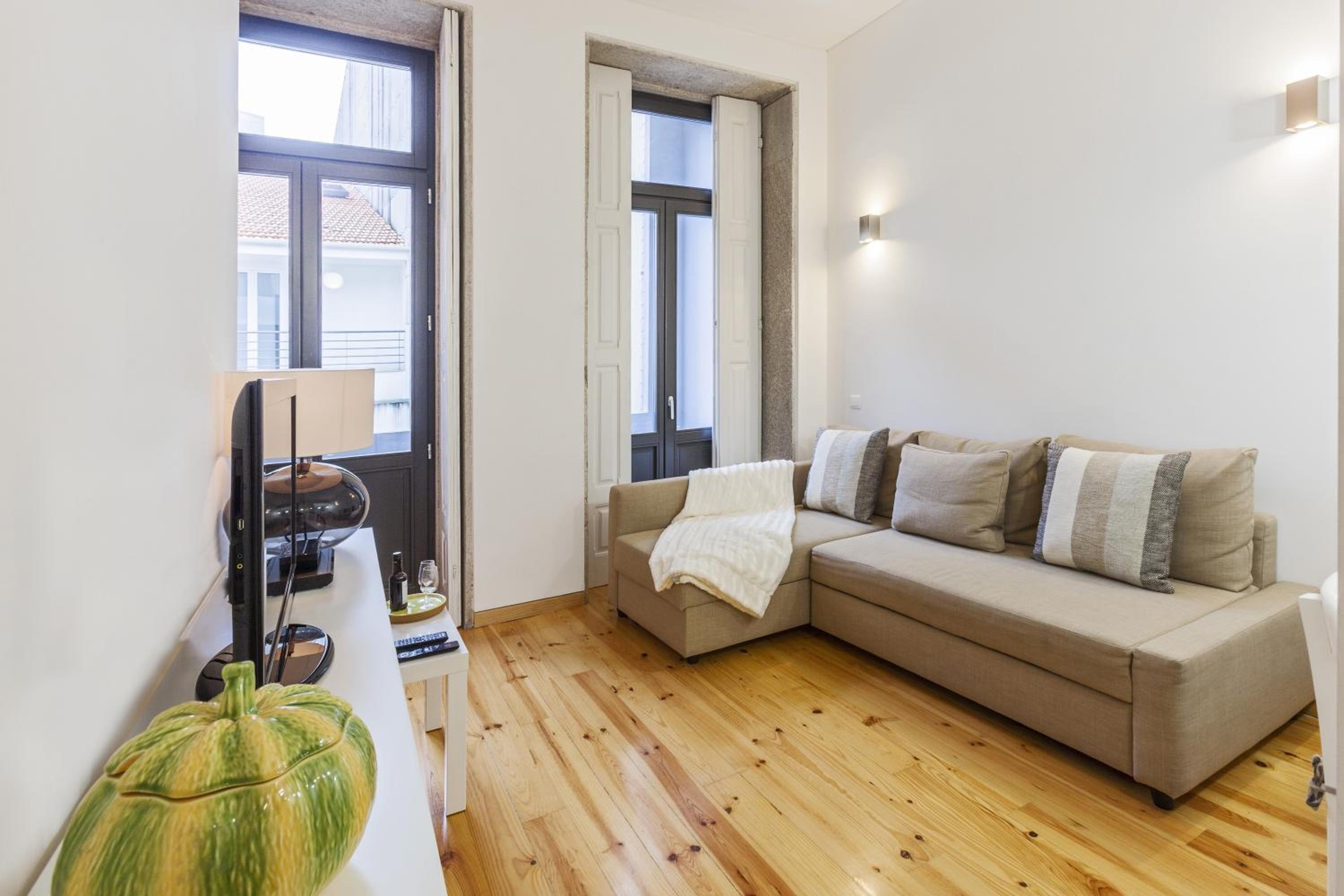 Standard One-Bedroom Apartment with Balcony