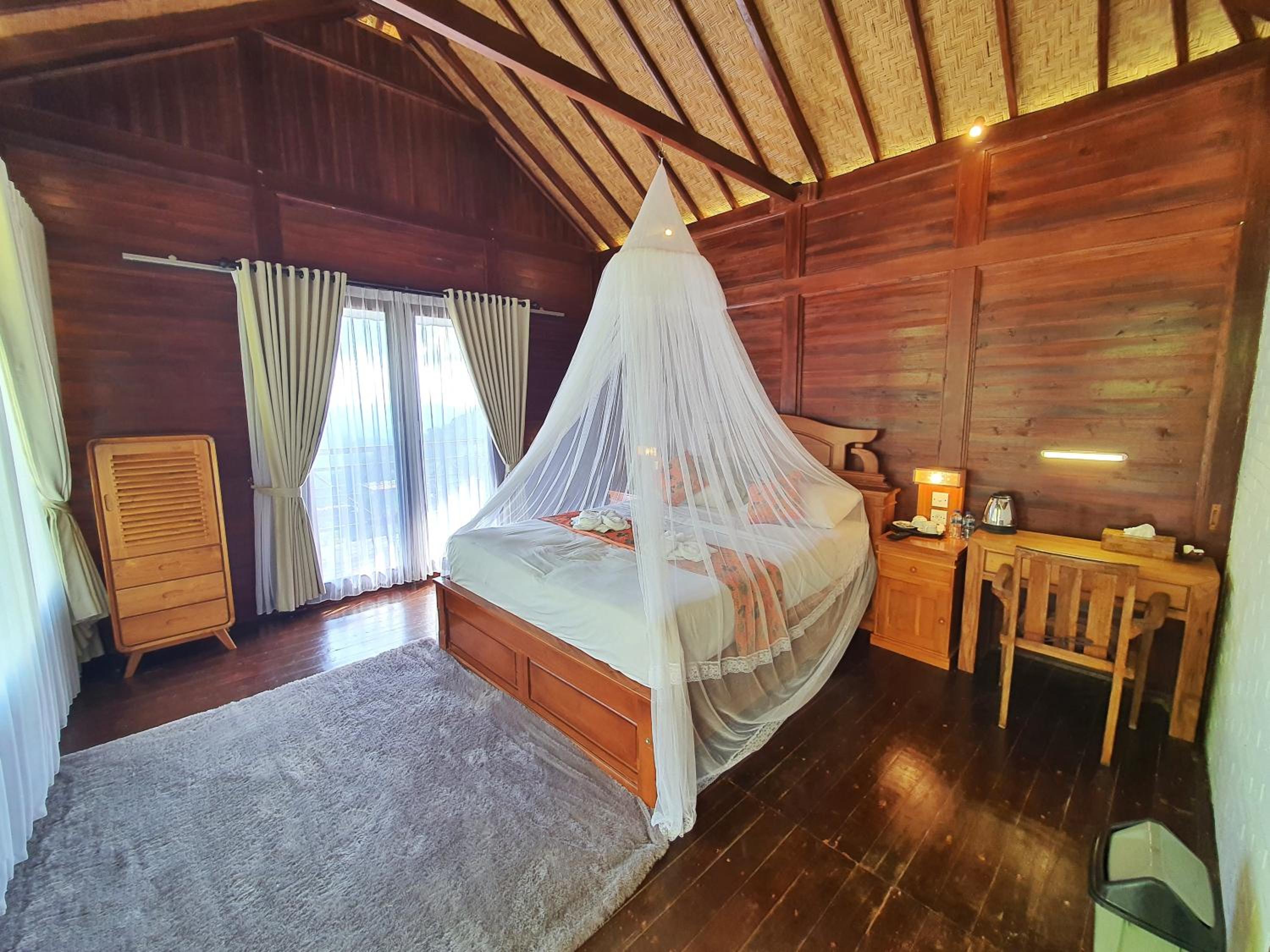 One-Bedroom House - Photo 23