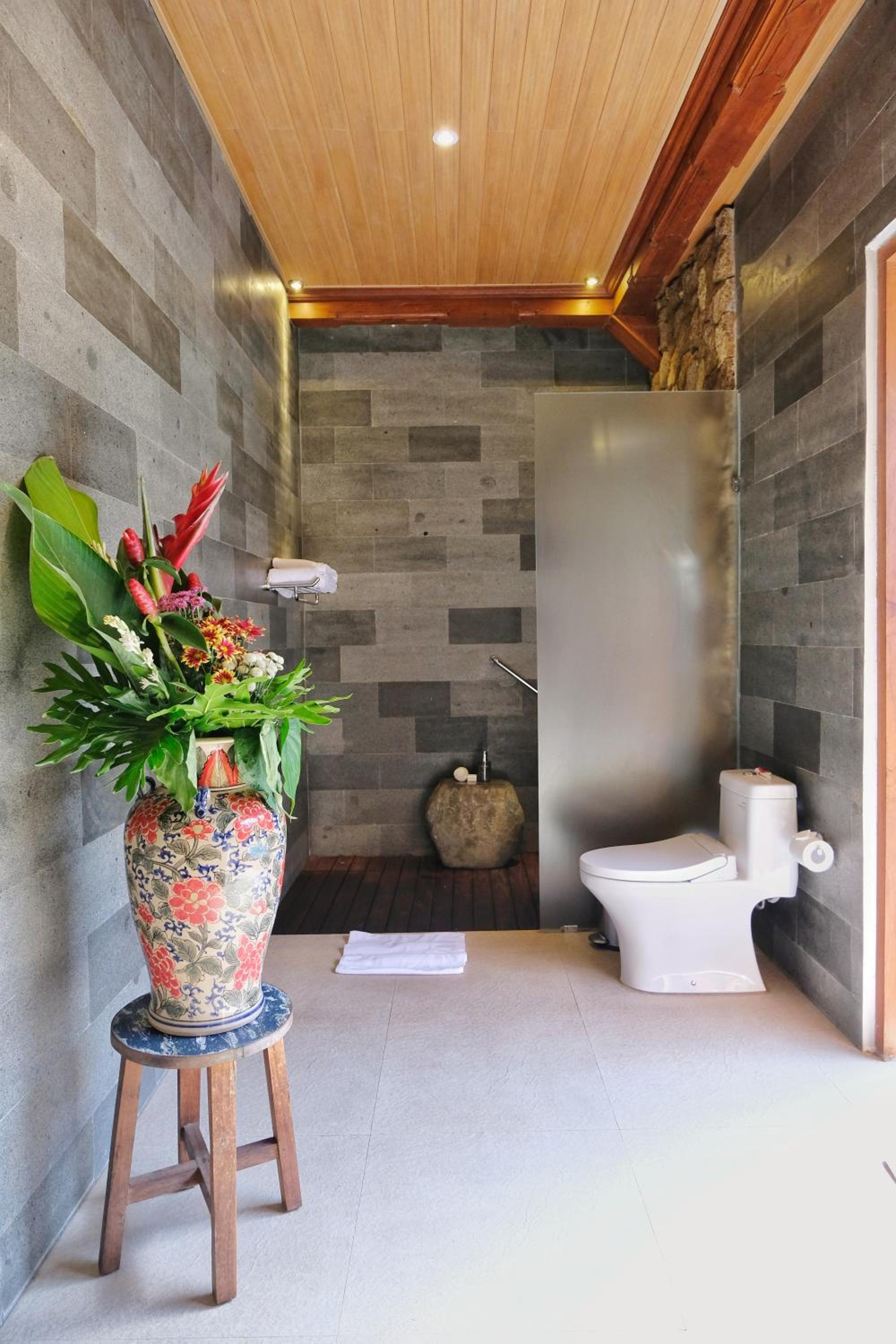 Suite Villa with Private Jacuzzi - Photo 3