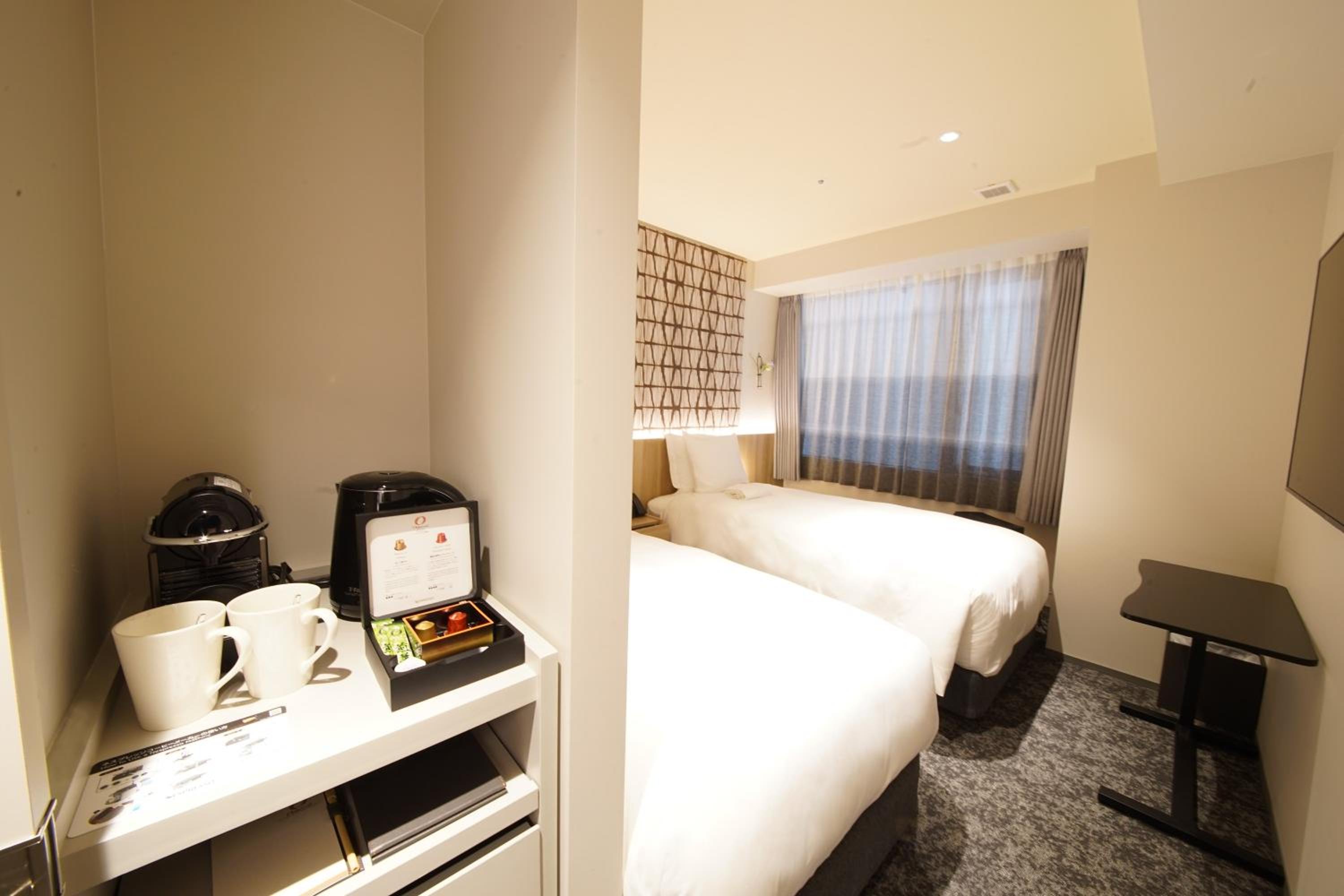 Standard Twin Room - Photo 7
