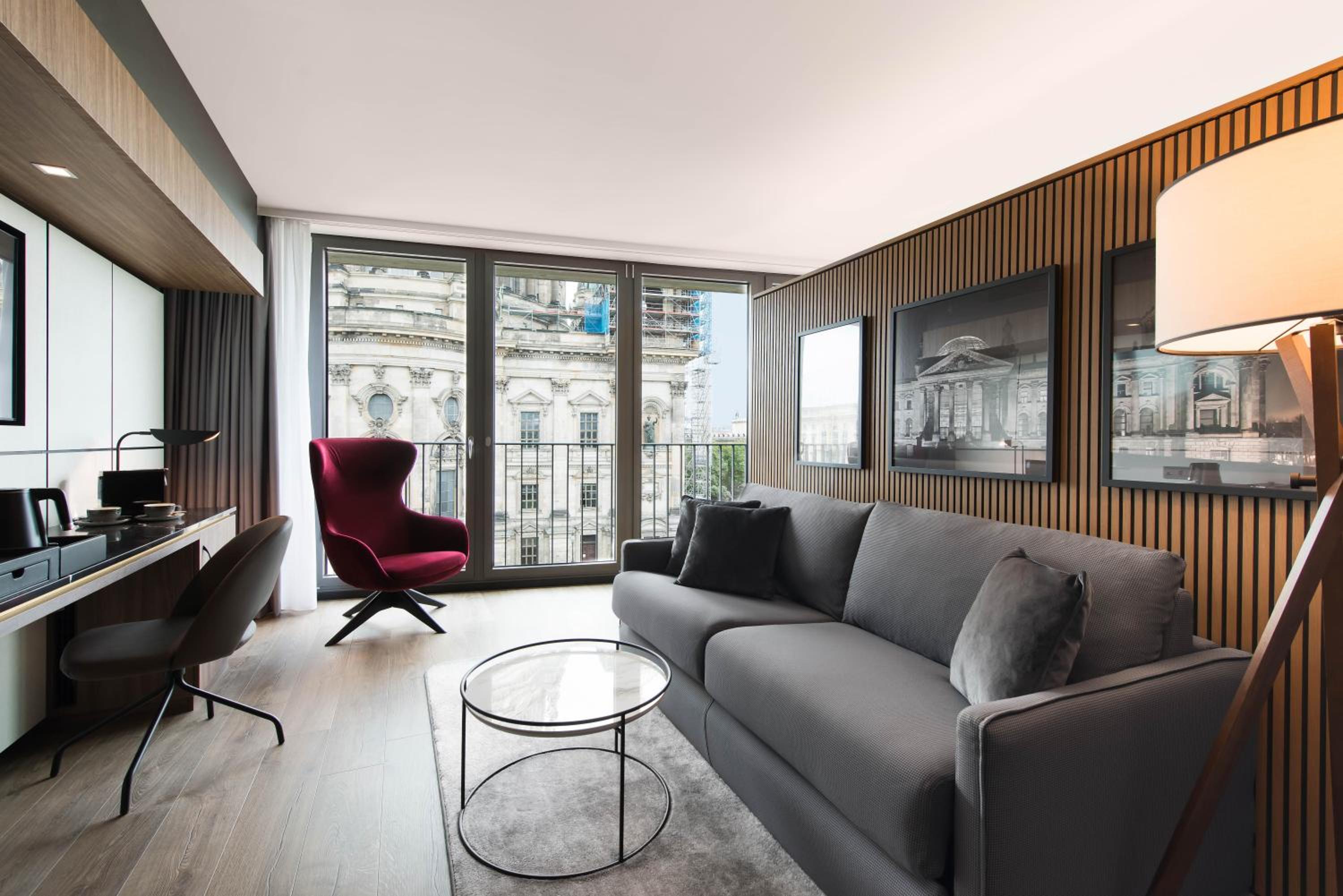 Junior Suite - Photo 1