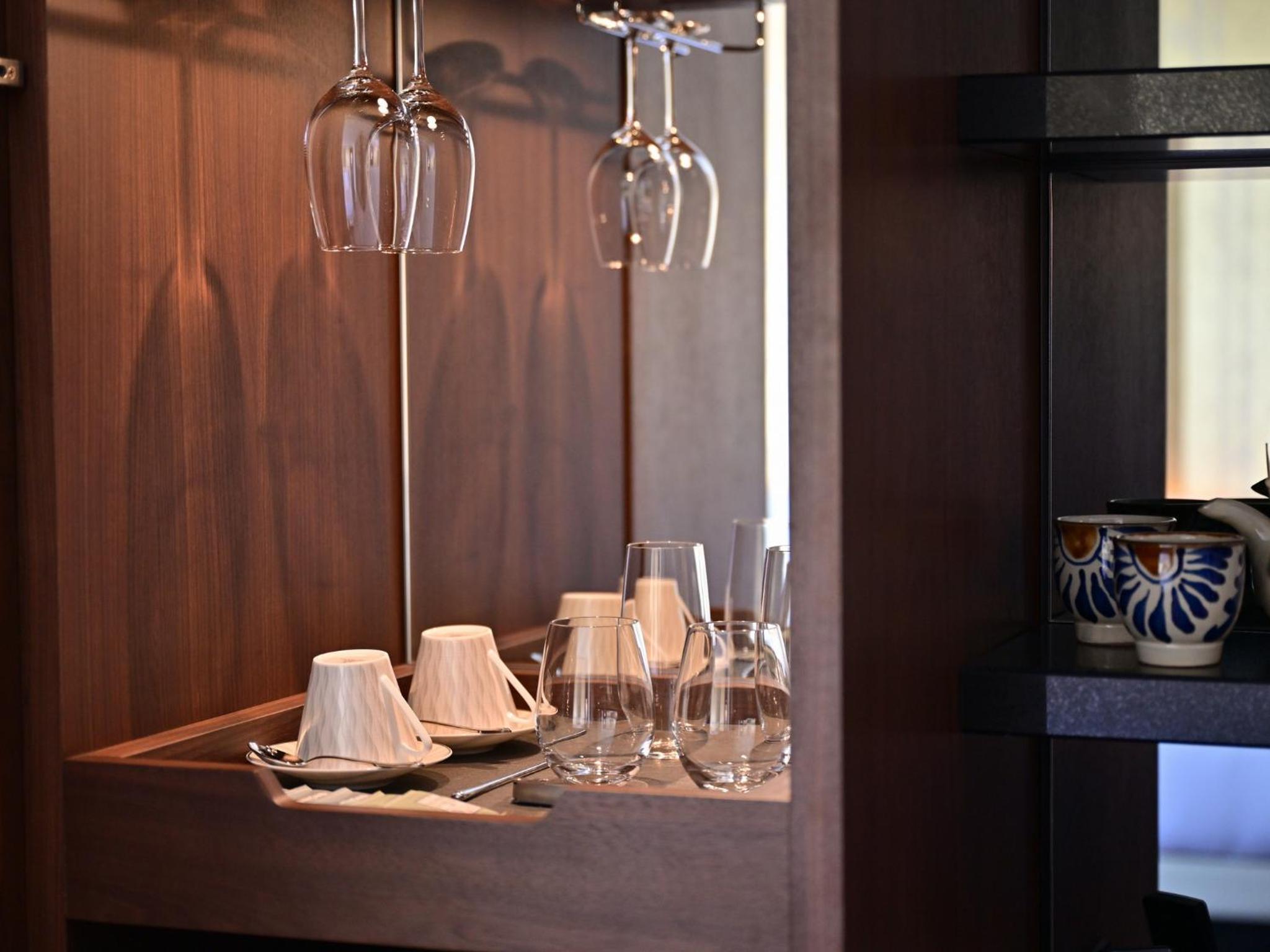 Deluxe Suite Twin - Photo 5