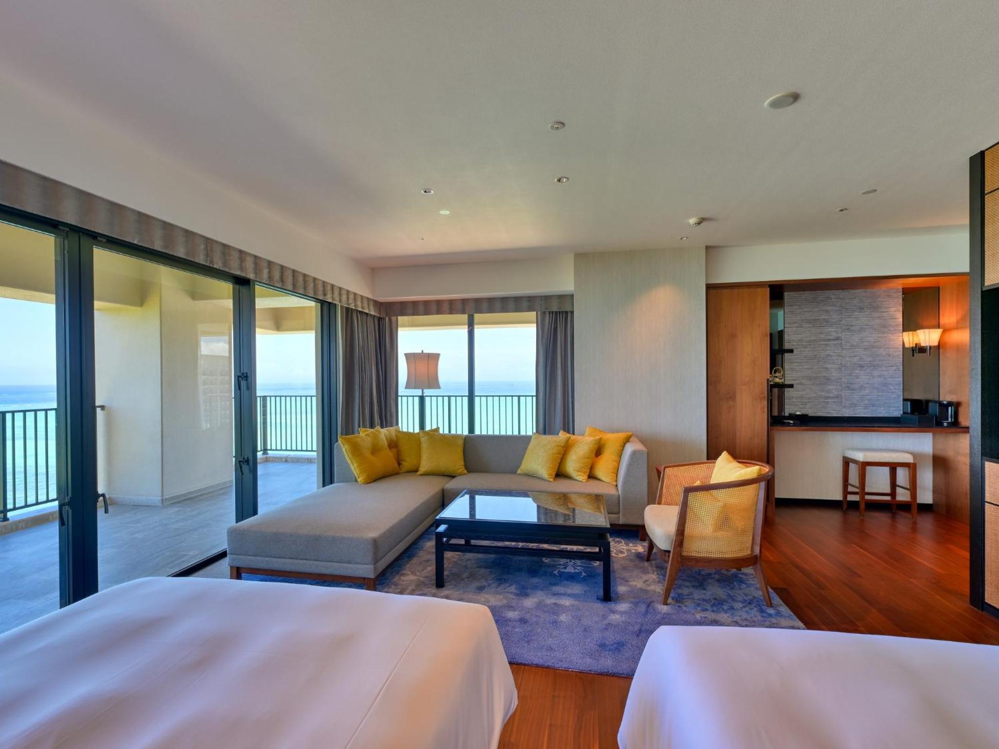 Panorama Corner Suite Twin - Photo 9