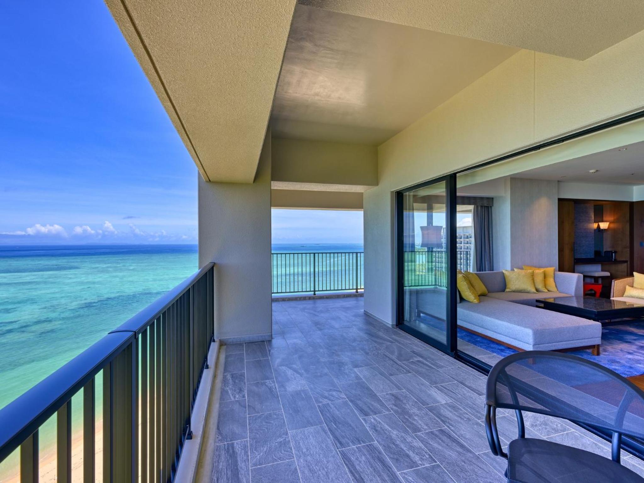 Panorama Corner Suite Twin - Photo 12