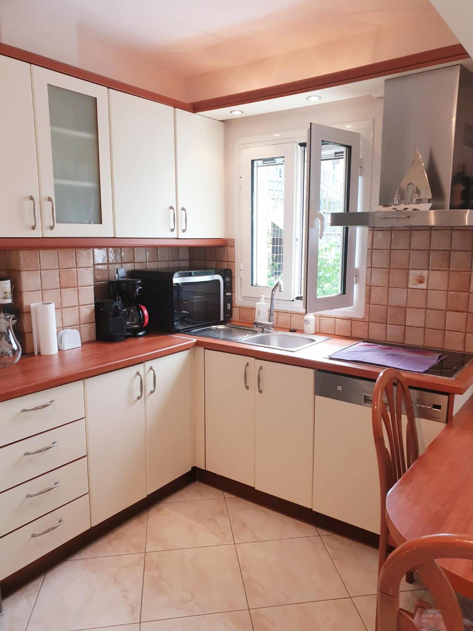 Two-Bedroom House - Photo 40