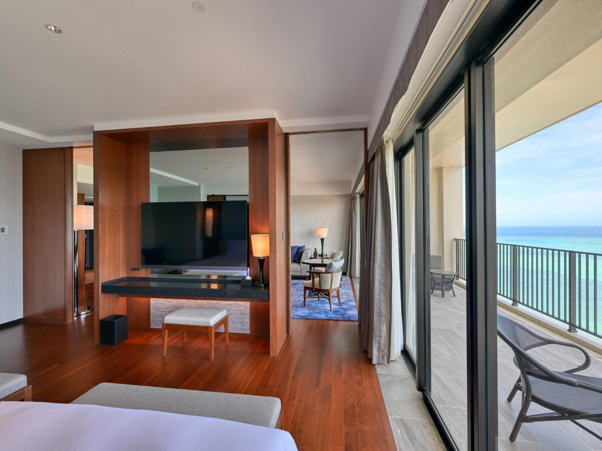 Royal Suite Twin - Photo 7