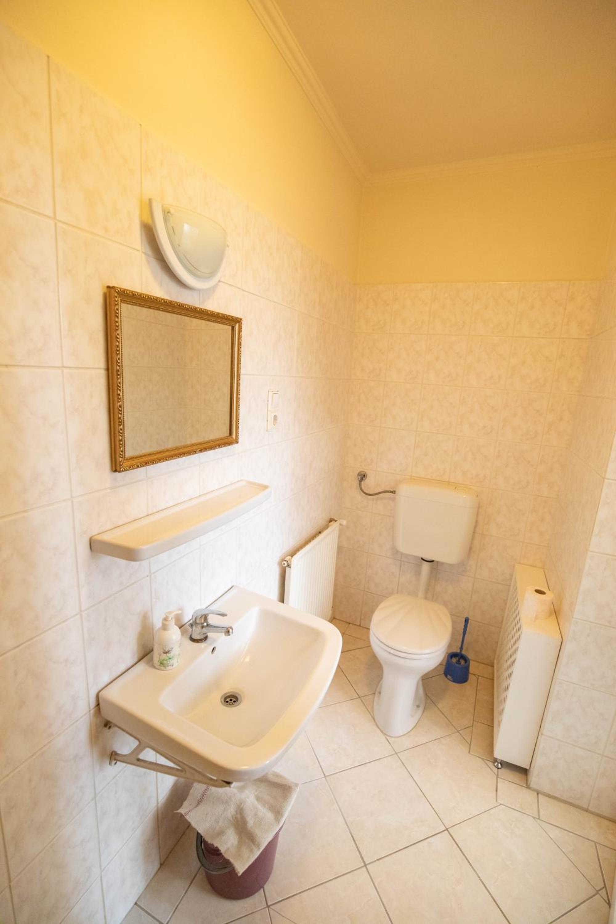 Standard Triple Room photo 2