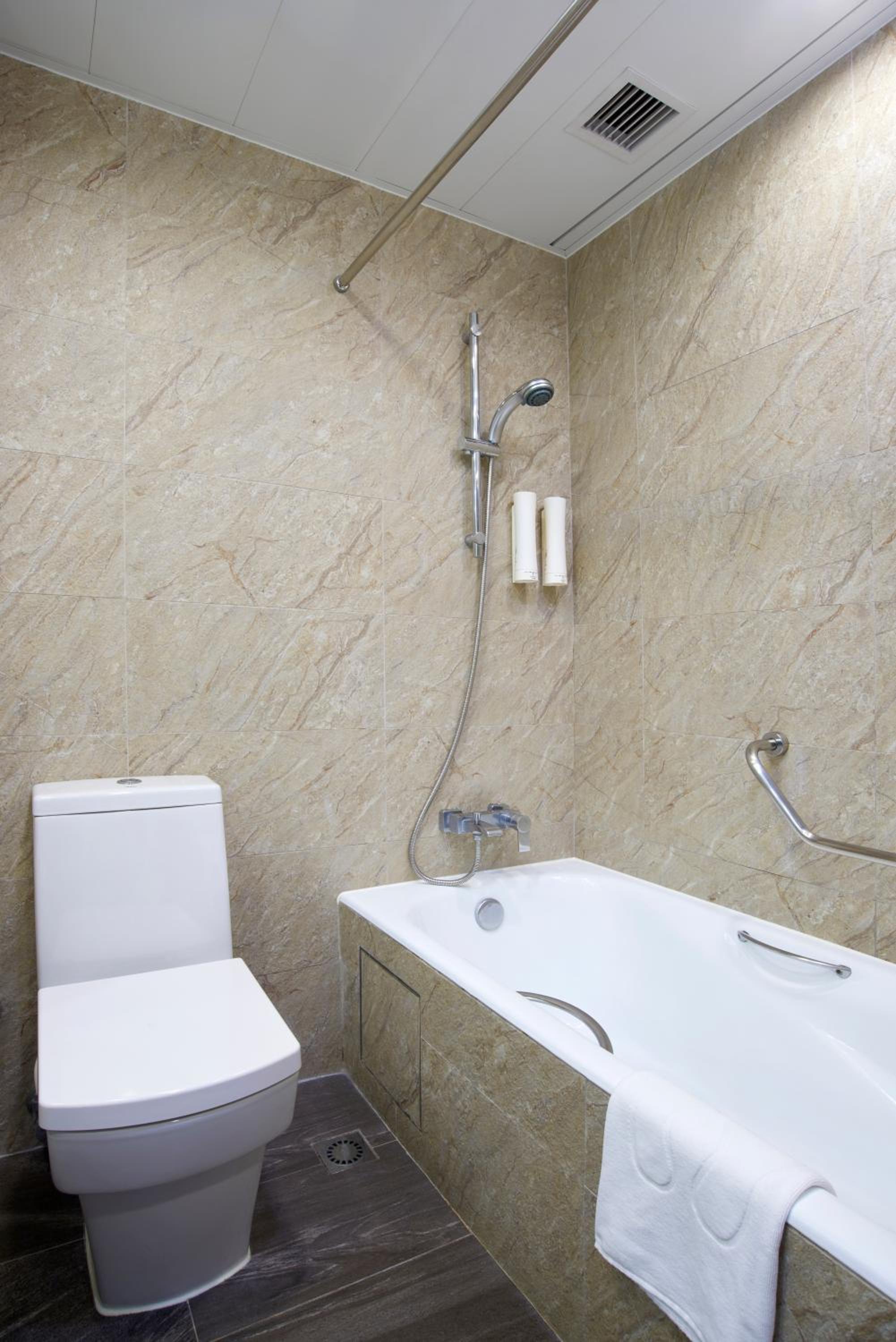 Premier Plus Room photo 2