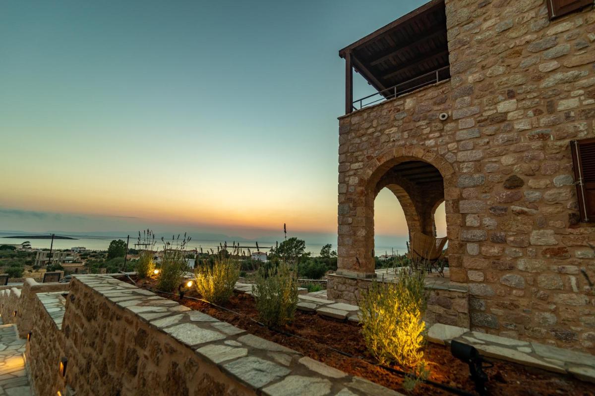 Superior Villa photo 1