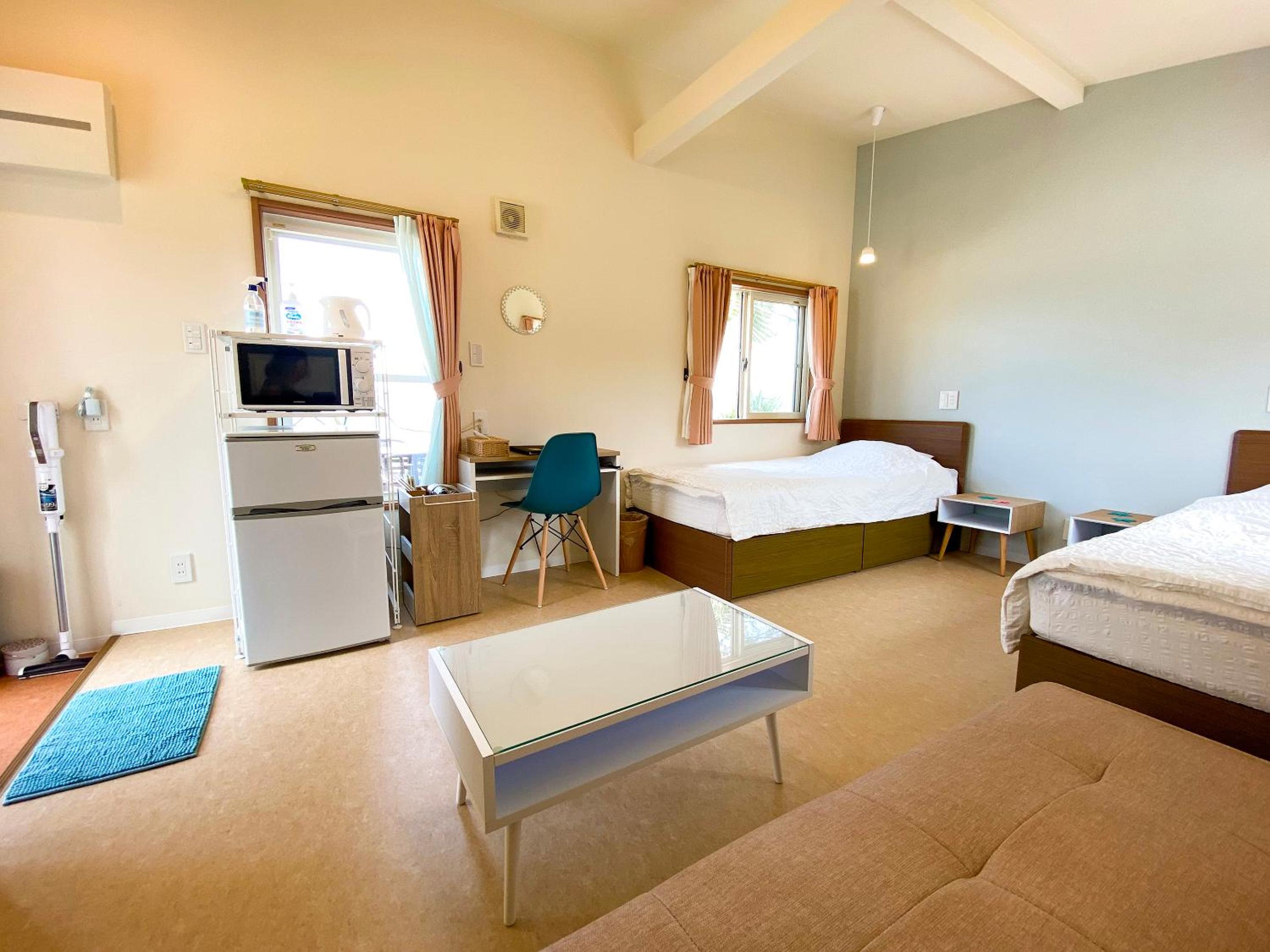 Twin Room with Terrace photo 3