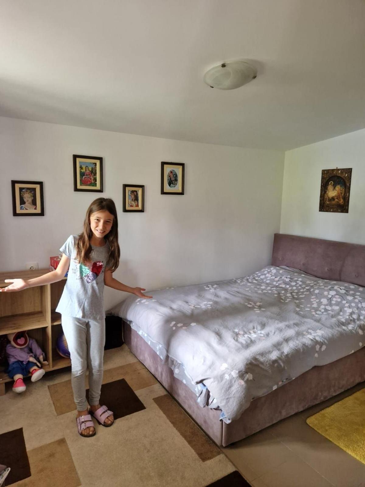 One-Bedroom House photo 2