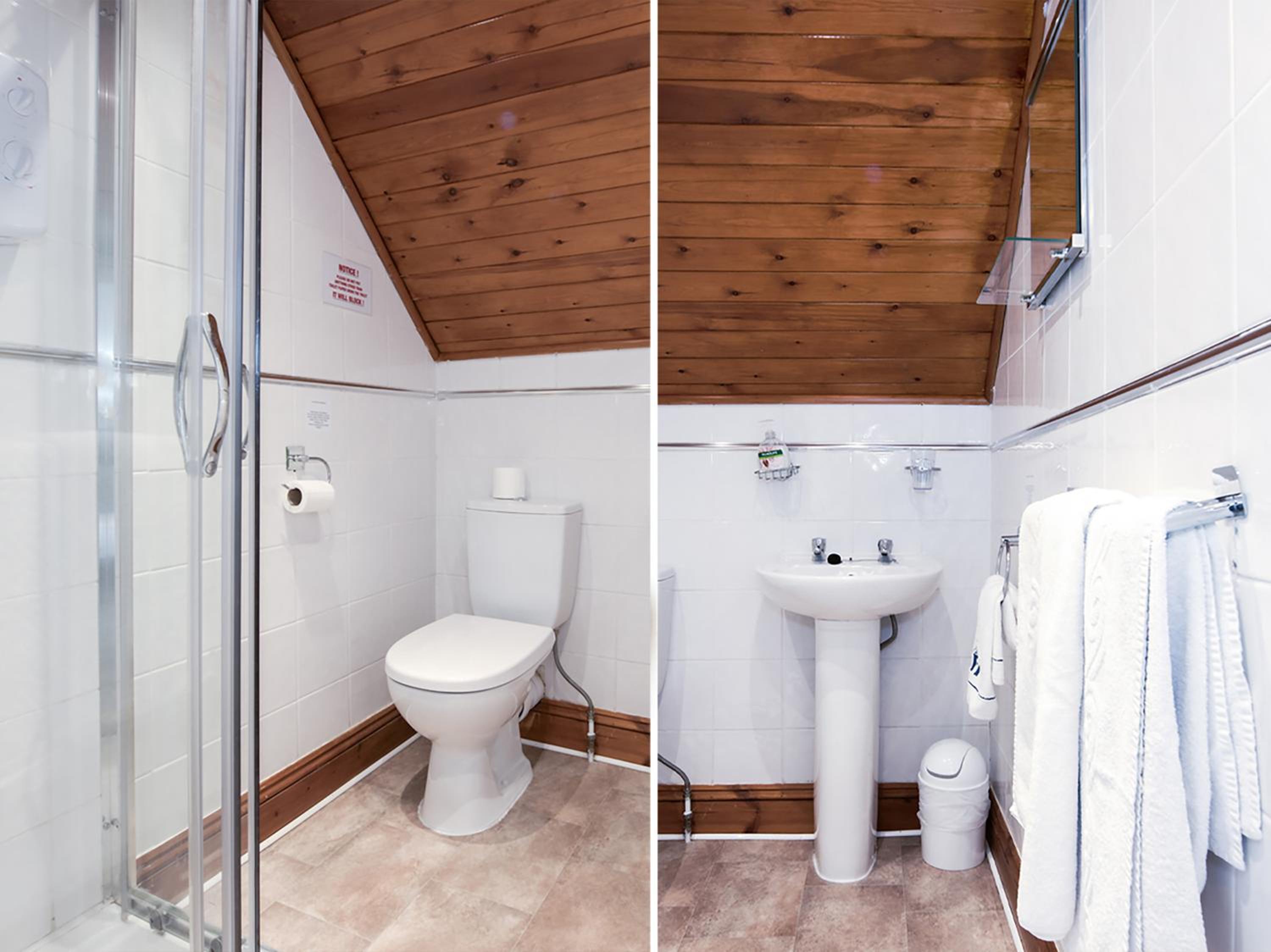 Standard Double Room - Photo 4