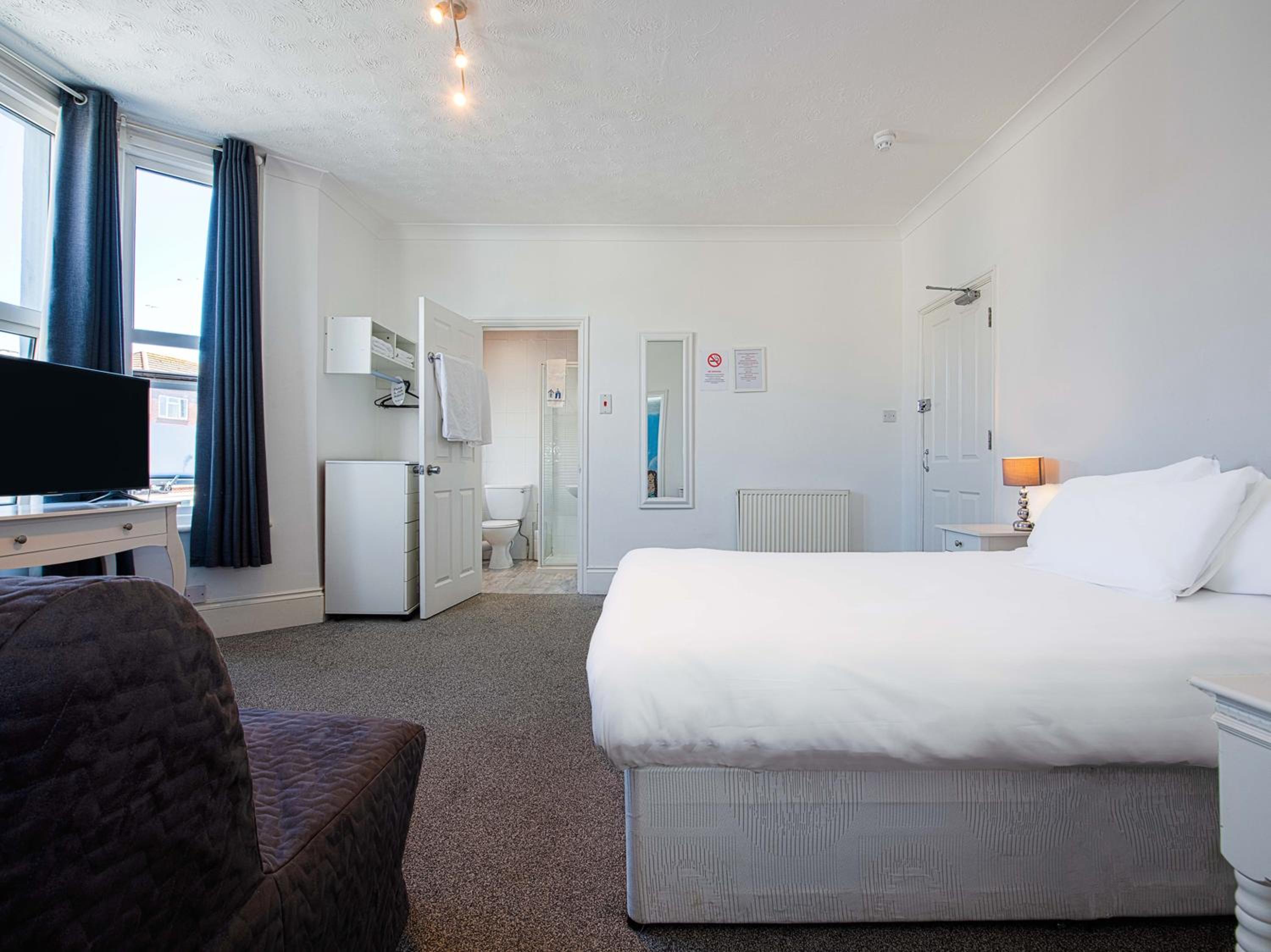 Standard Triple Room - Photo 3
