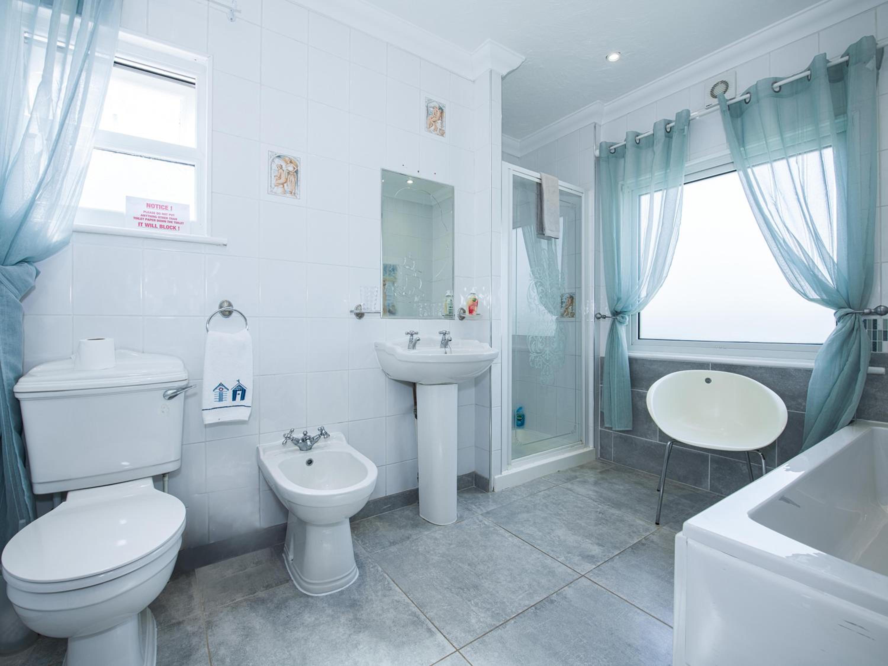 Superior Double Room - Photo 10