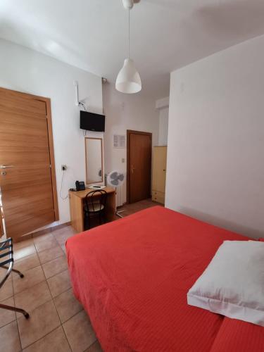 Double Room with Extra Bed photo 1