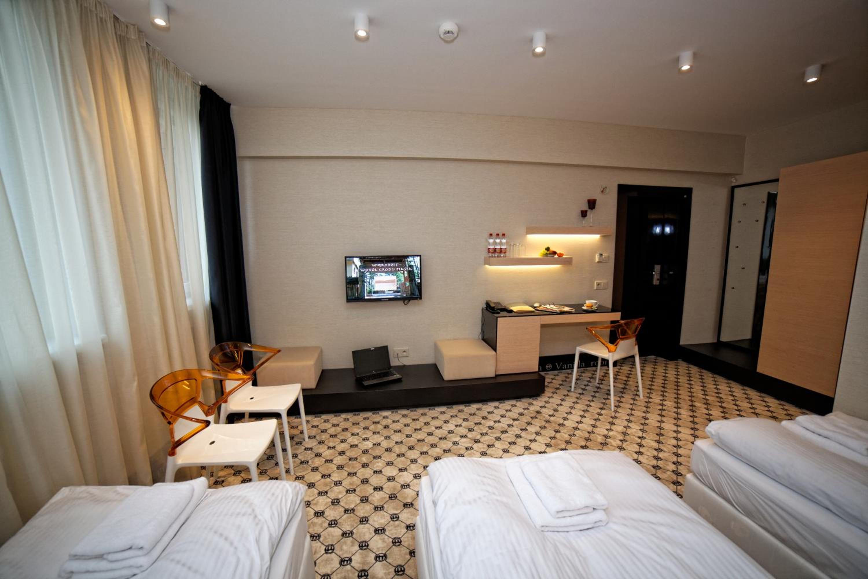 Classic Triple Room - Photo 2