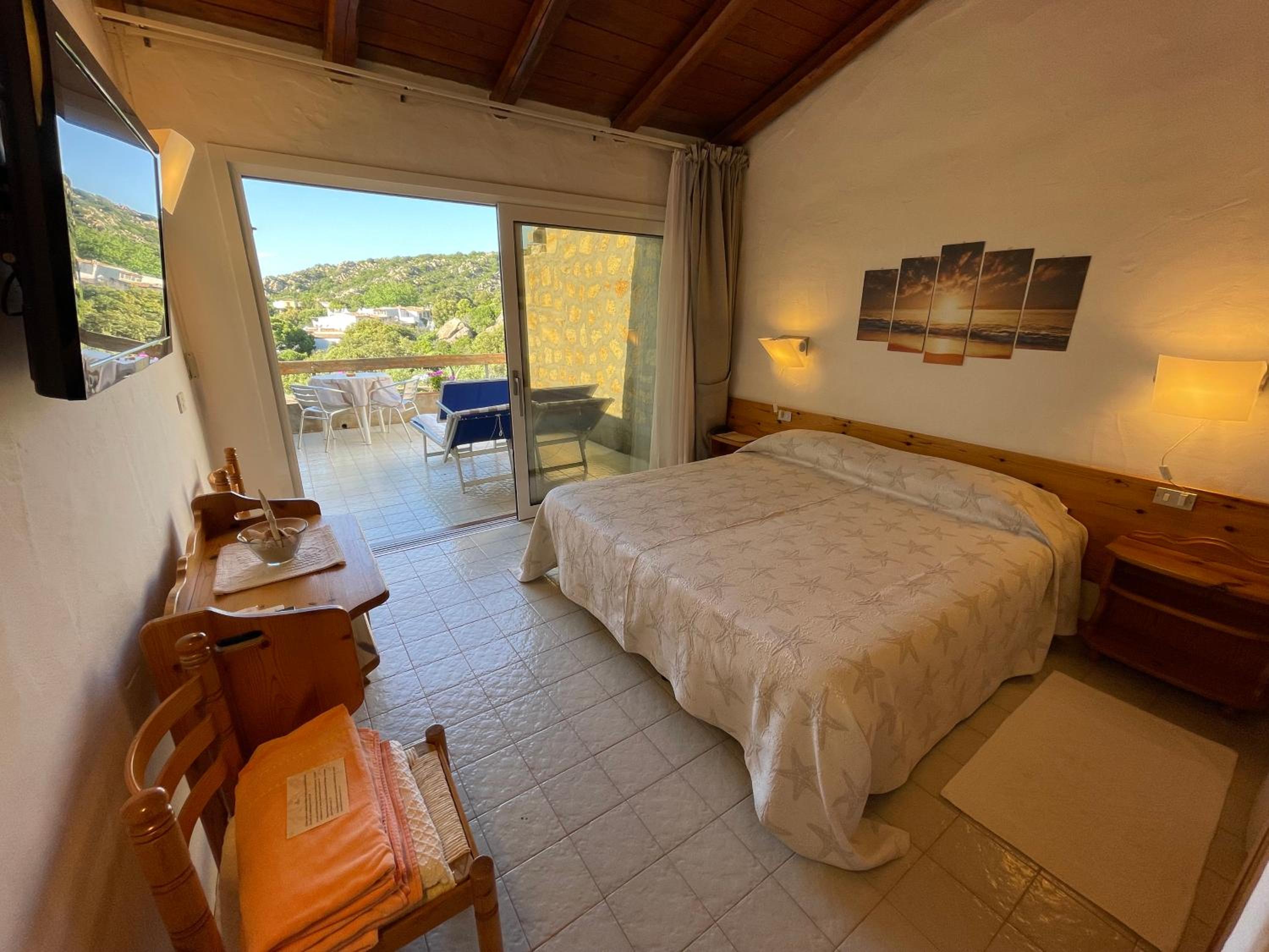 Double Room with Sea View - Photo 18