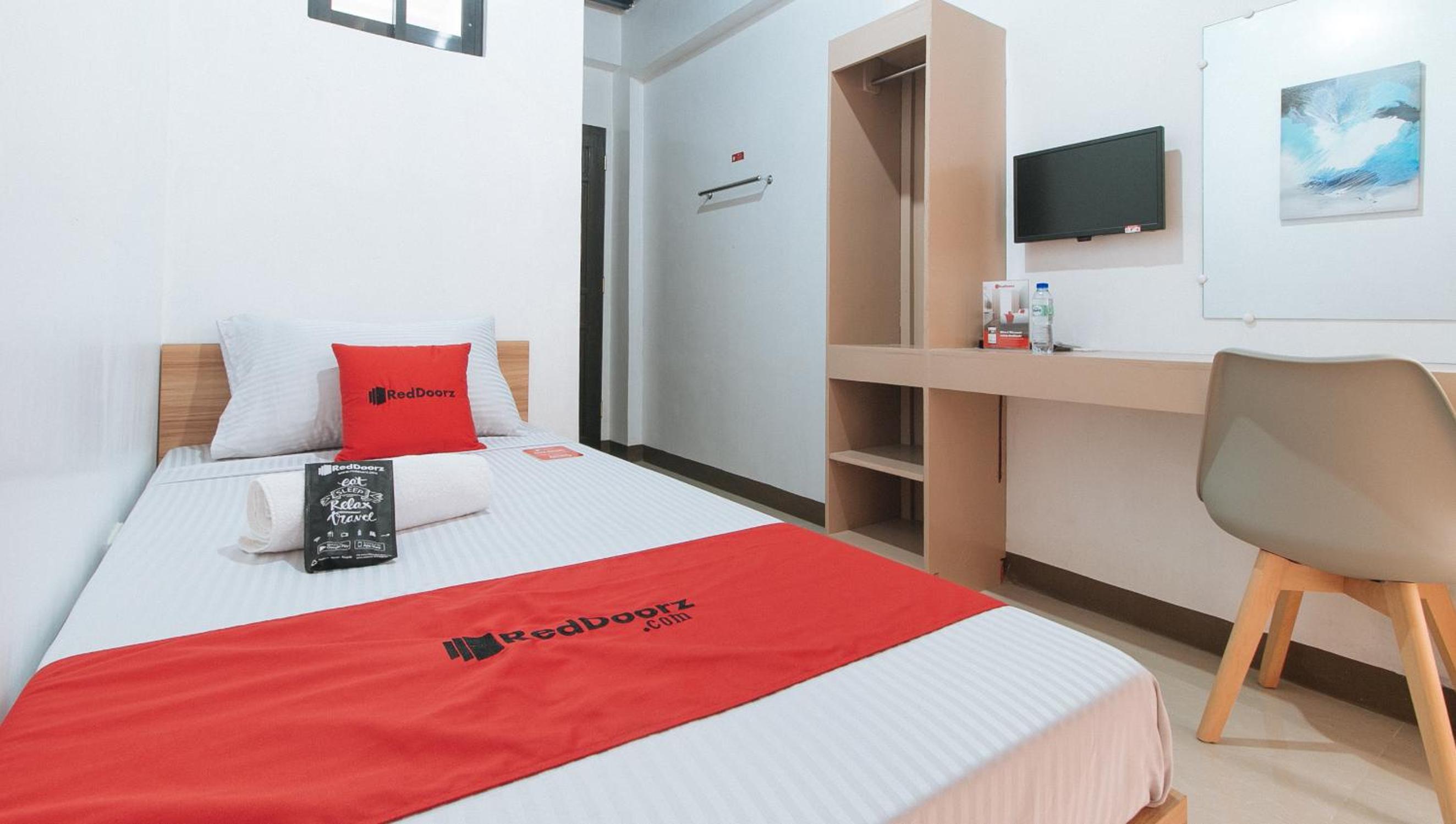 Single Room - Photo 1