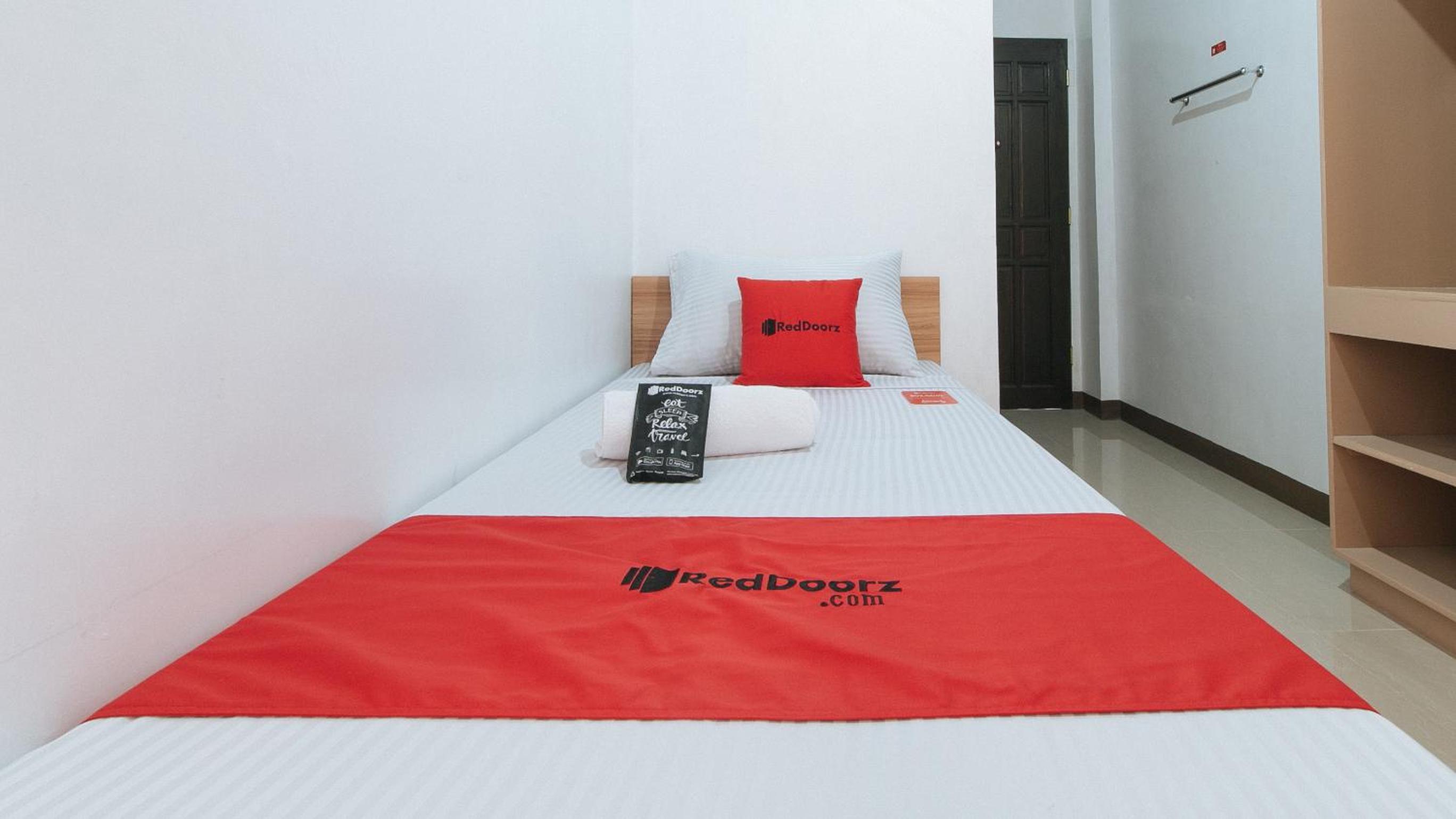 Single Room - Photo 2