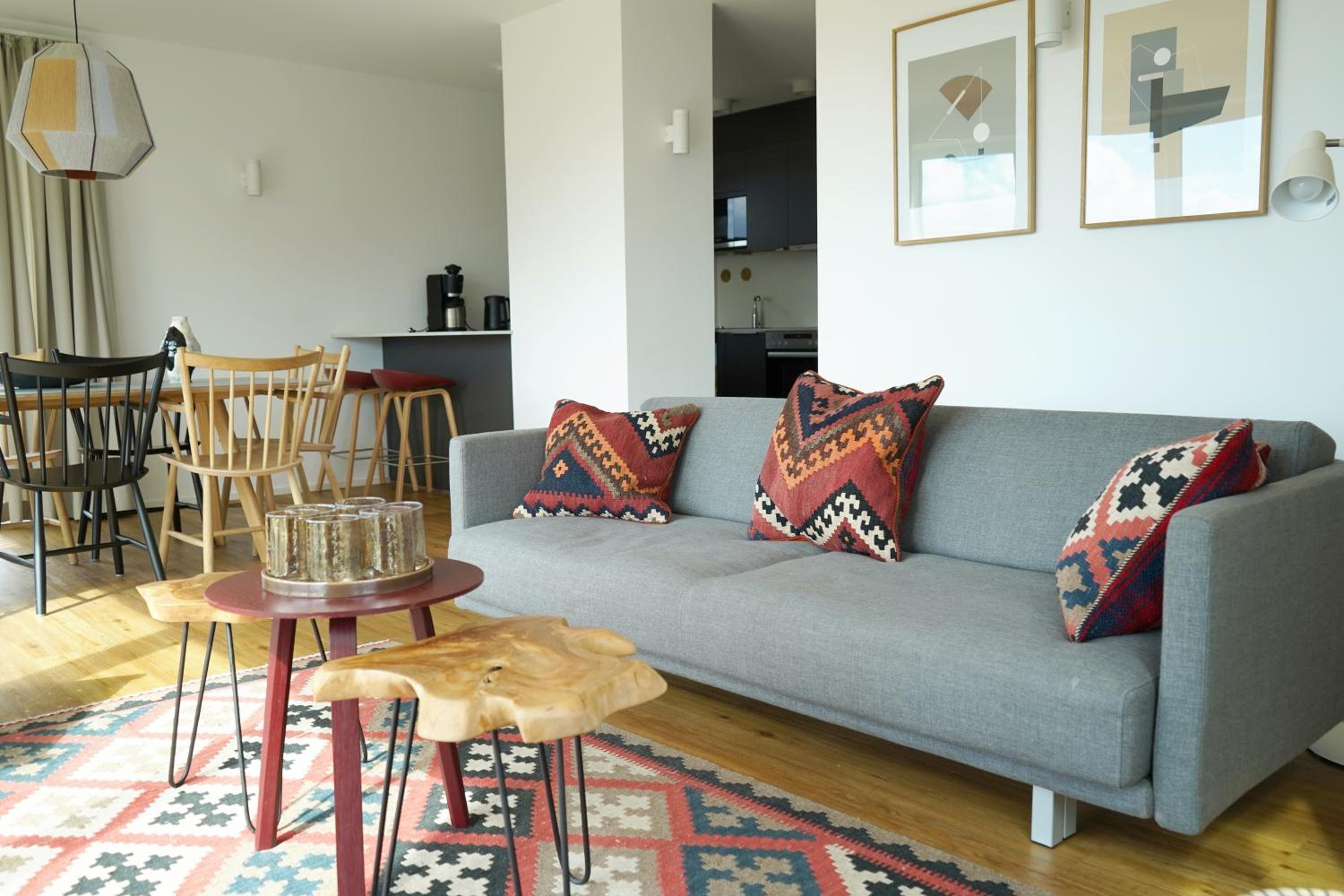 Penthouse - Photo 11