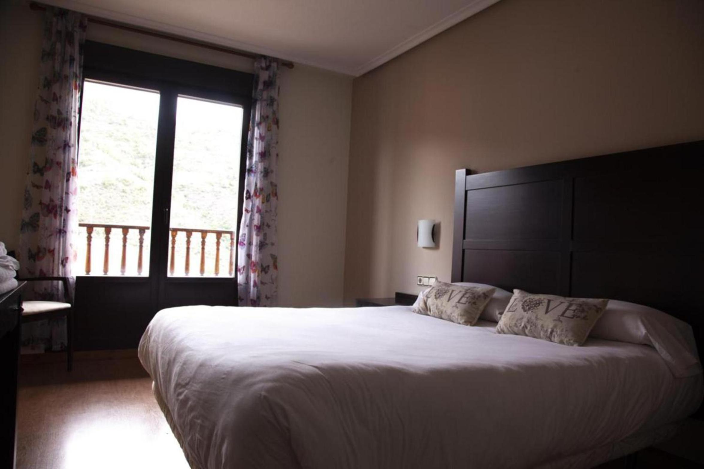 King Room with City View photo 2