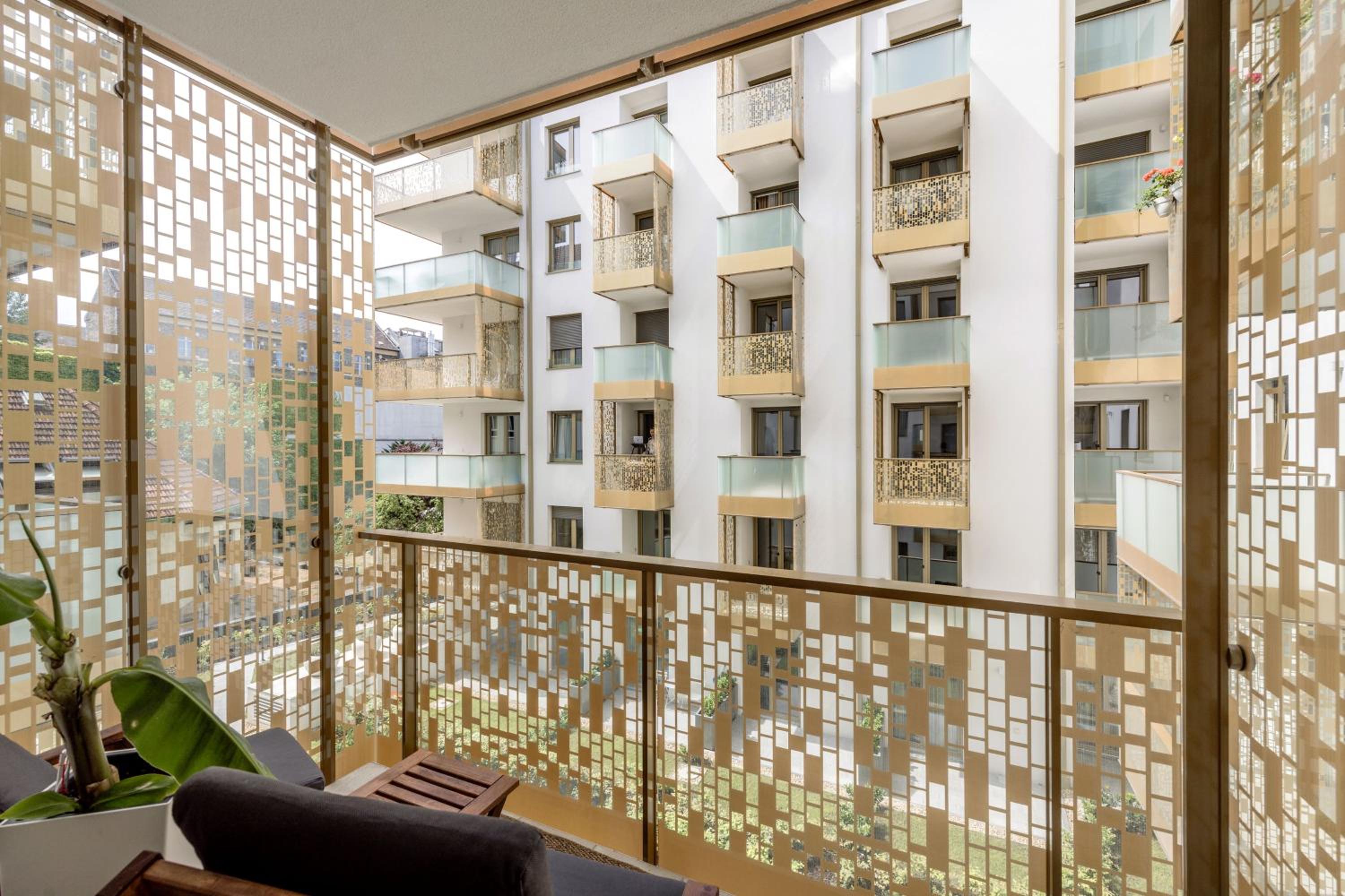 One-Bedroom Apartment - Photo 25