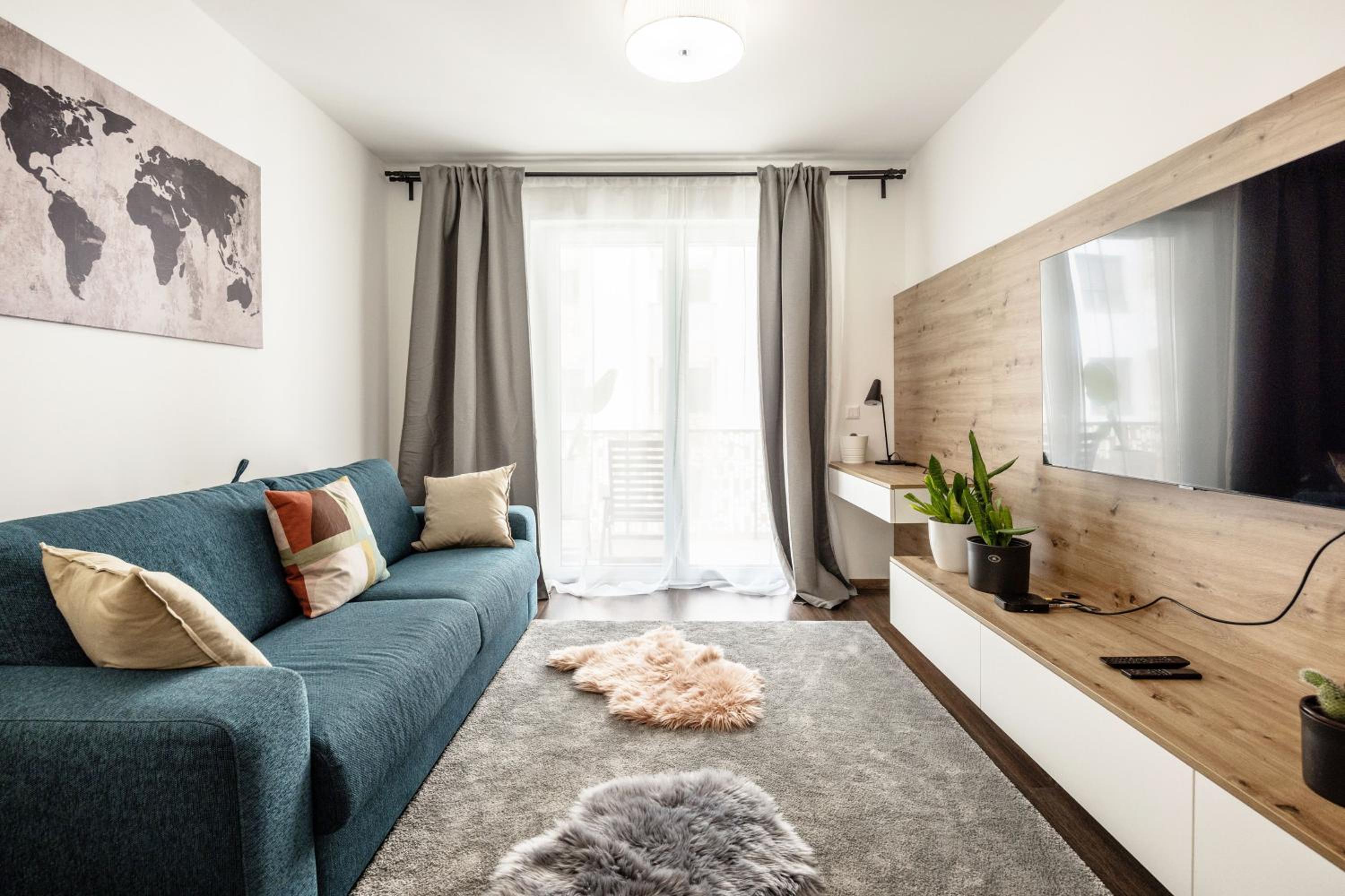 One-Bedroom Apartment - Photo 1