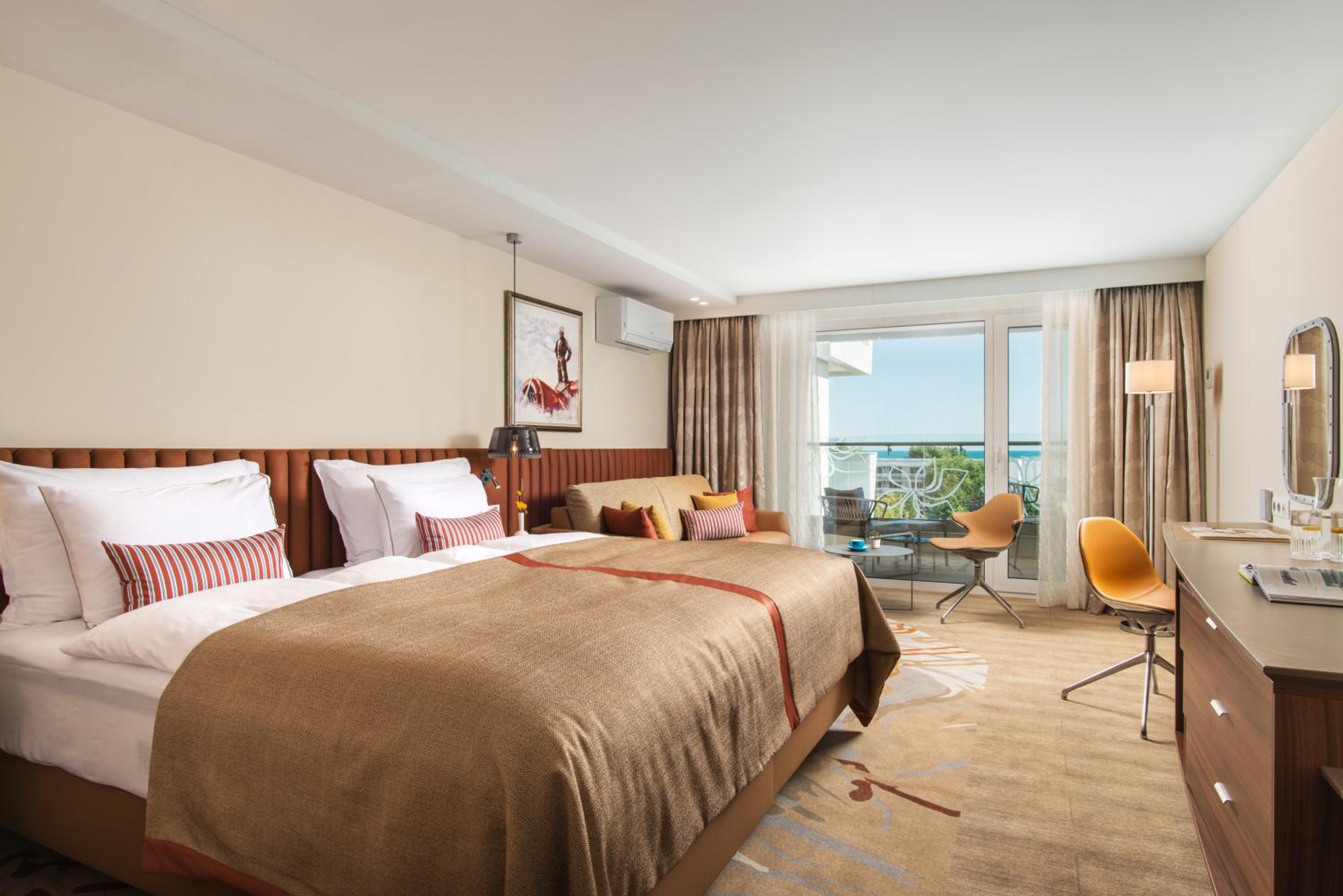 Deluxe Twin Room with Sea View photo 1