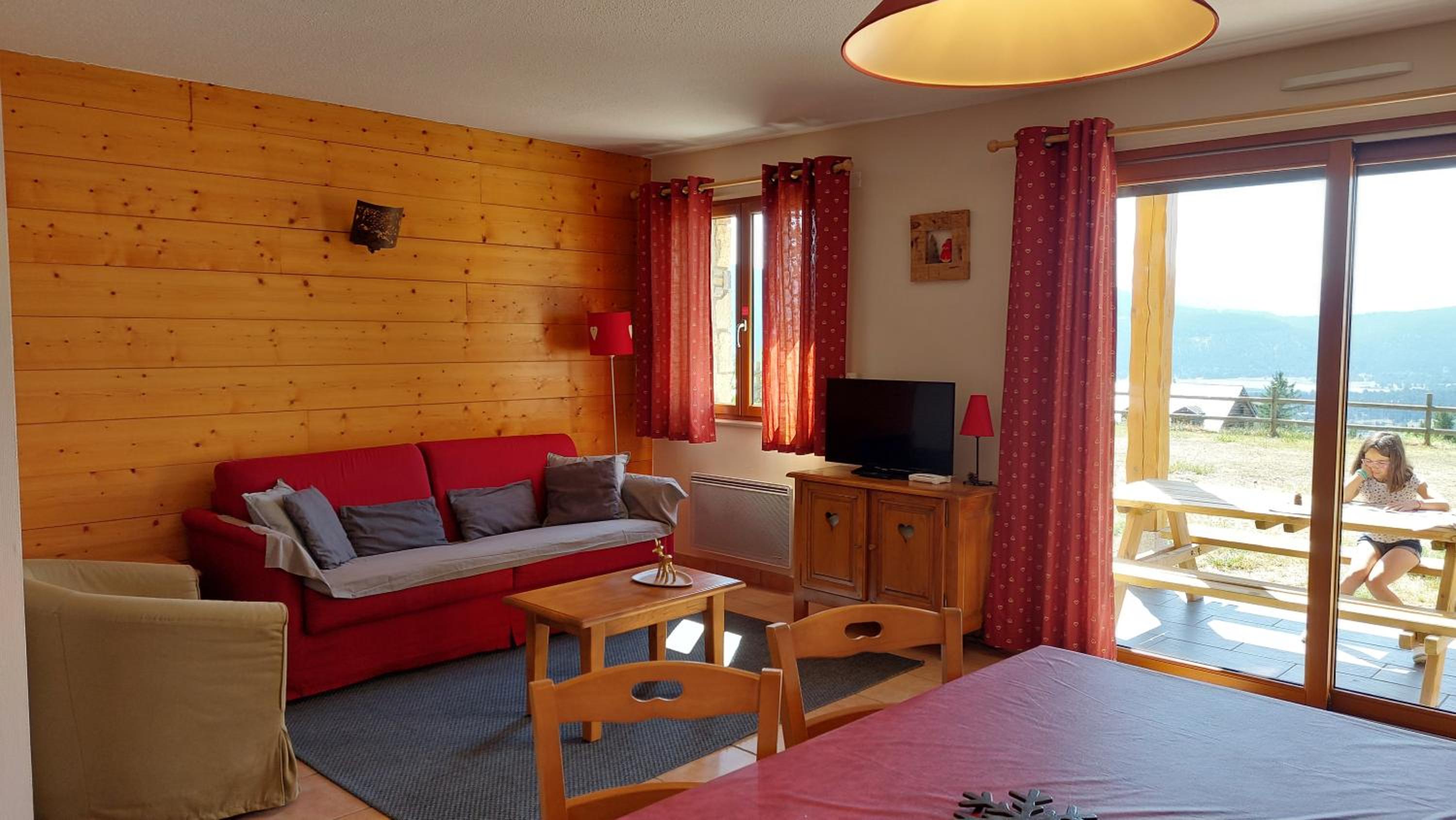 One-Bedroom Apartment (4 Adults)