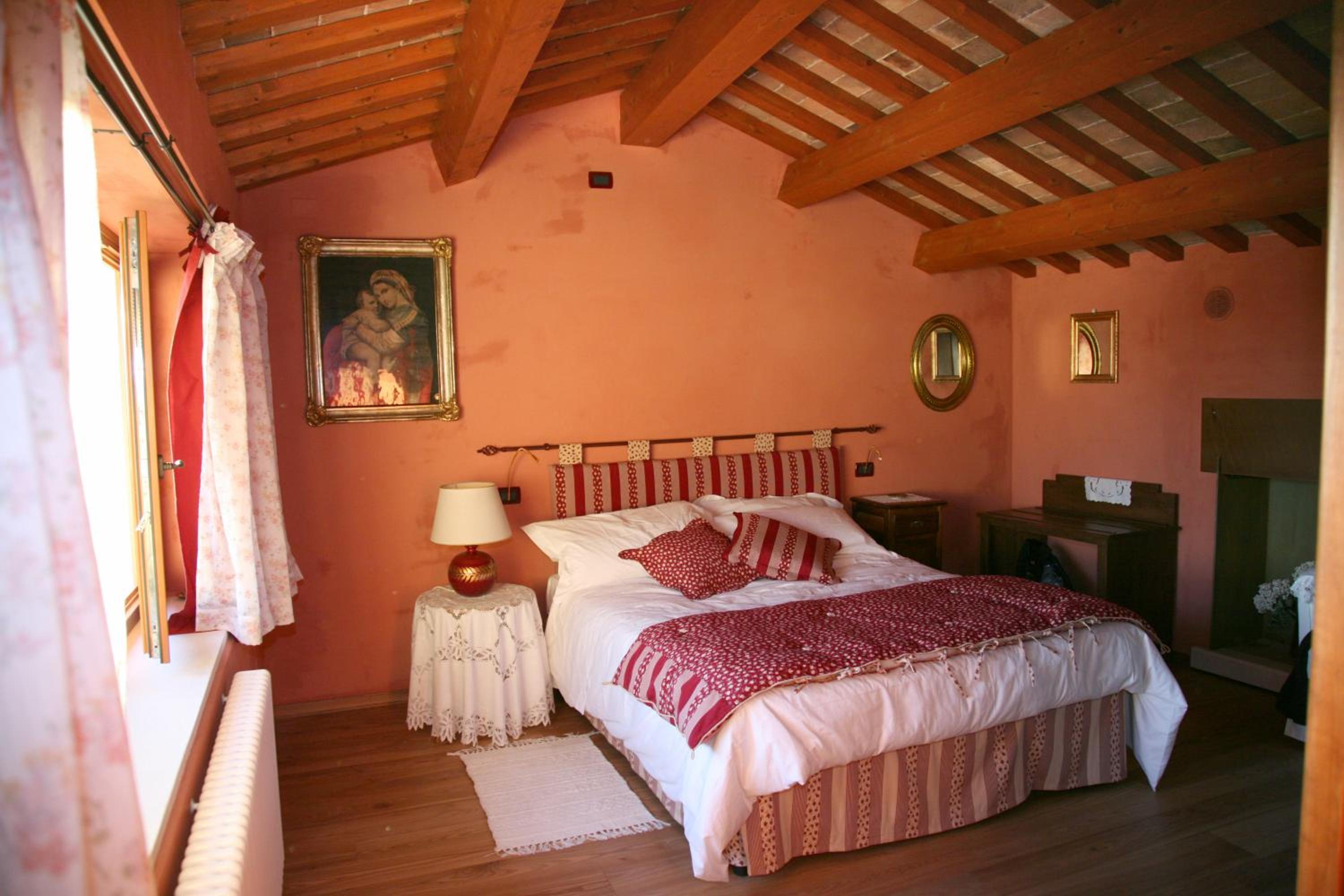 Junior Suite with Spa Bath - Photo 5