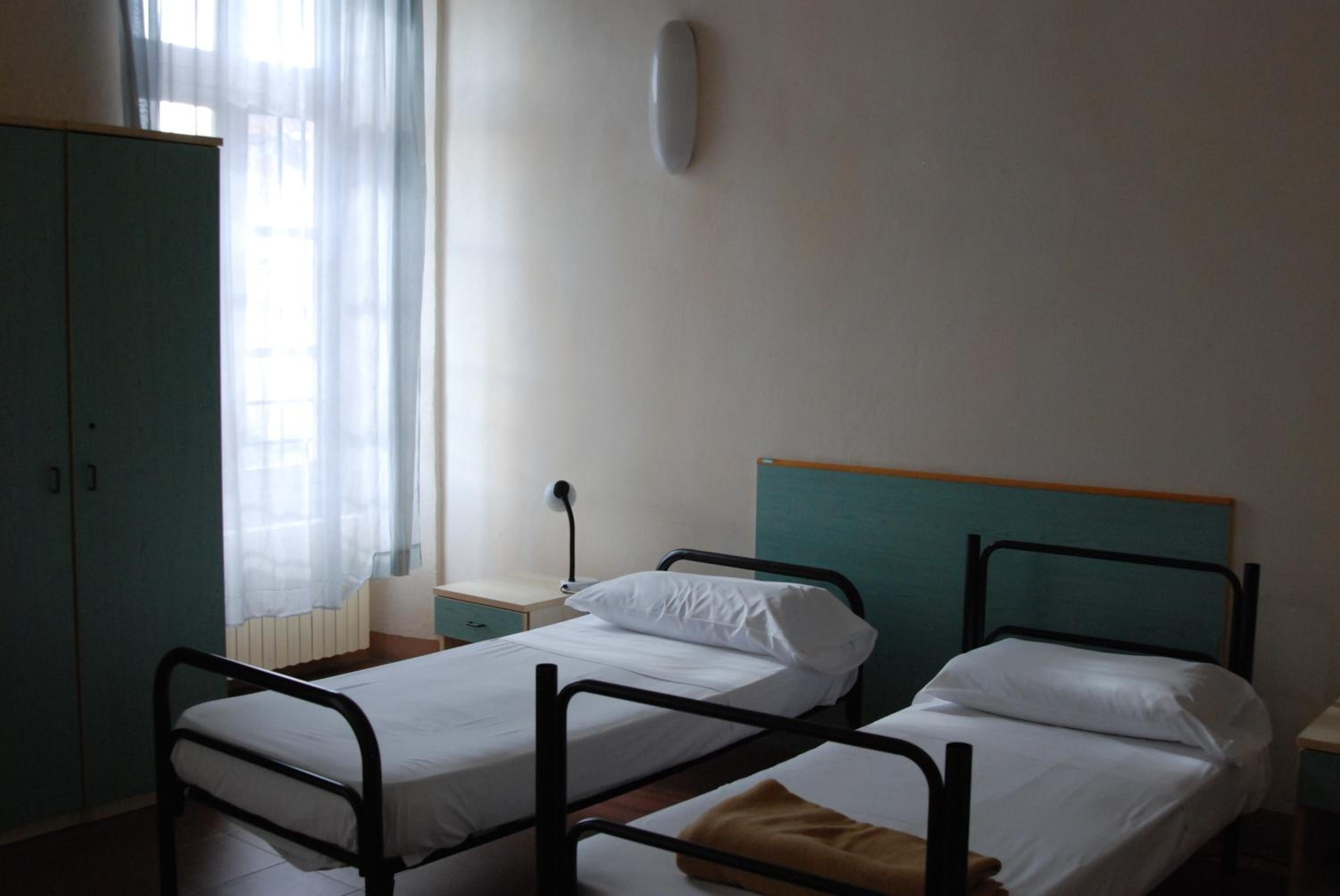 Economy Quadruple Room with Shared Bathroom photo 1