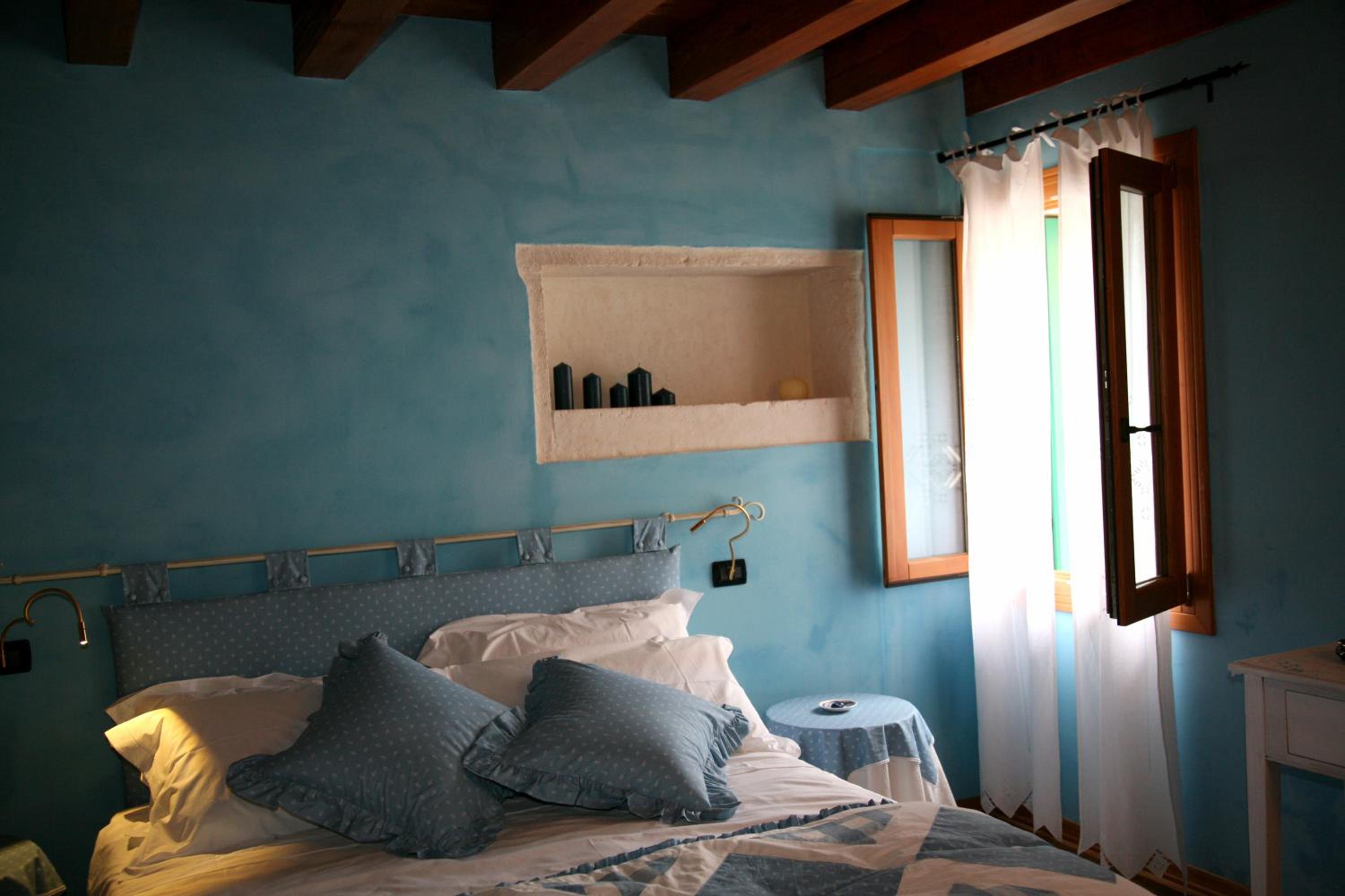 Double Room - Photo 7