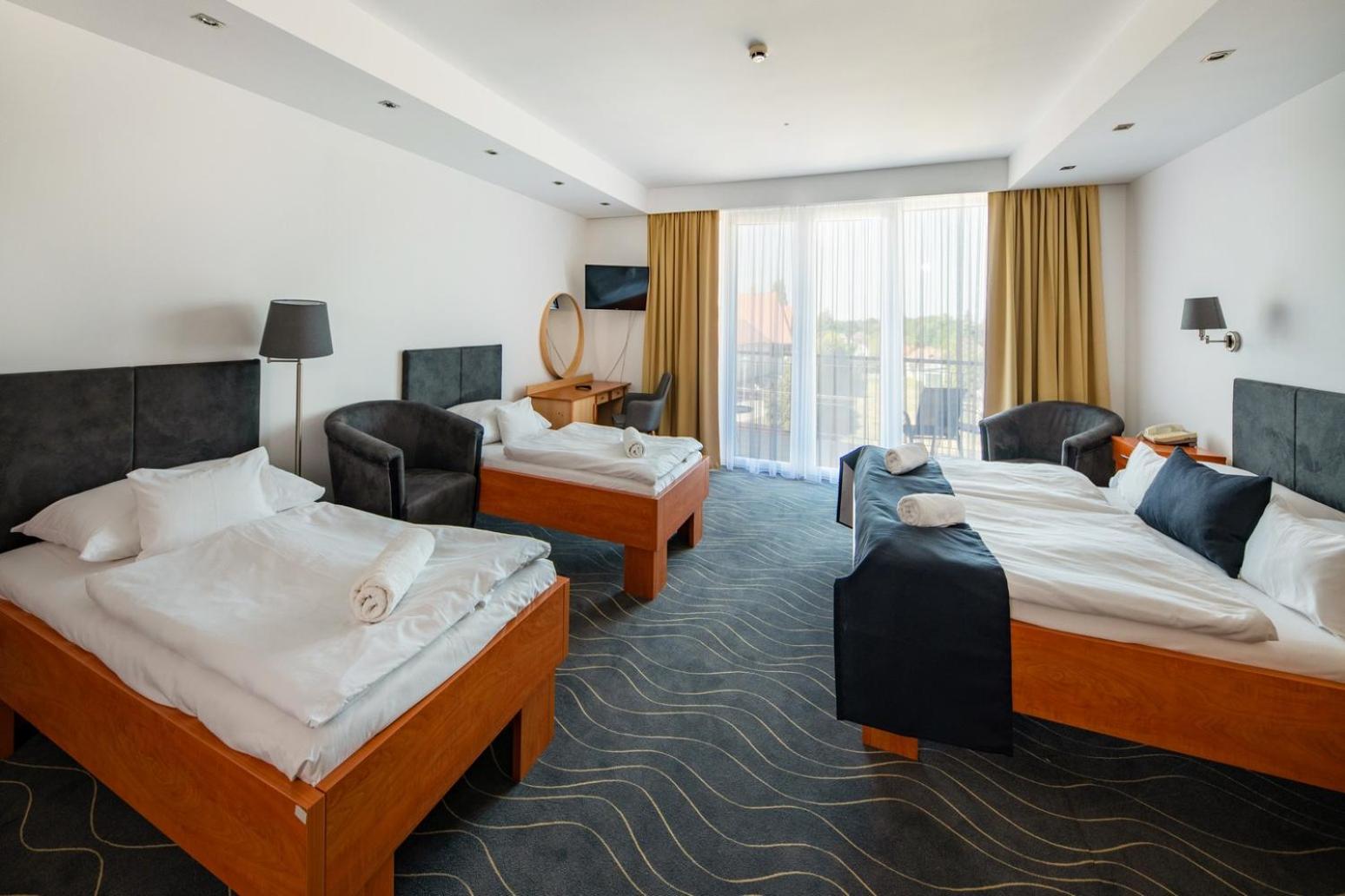 Quadruple Room with Terrace