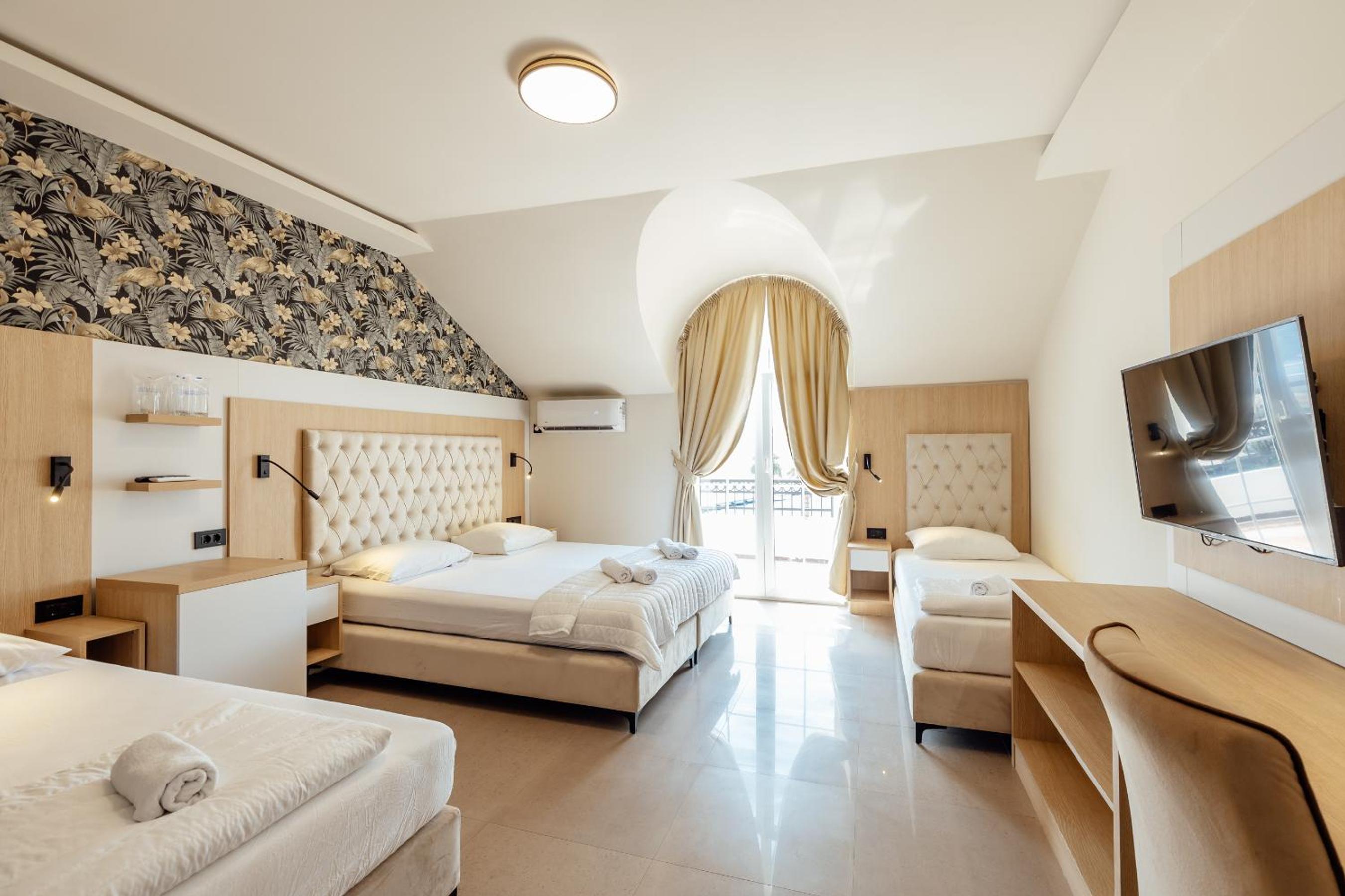 Family Room with Sea View photo 1