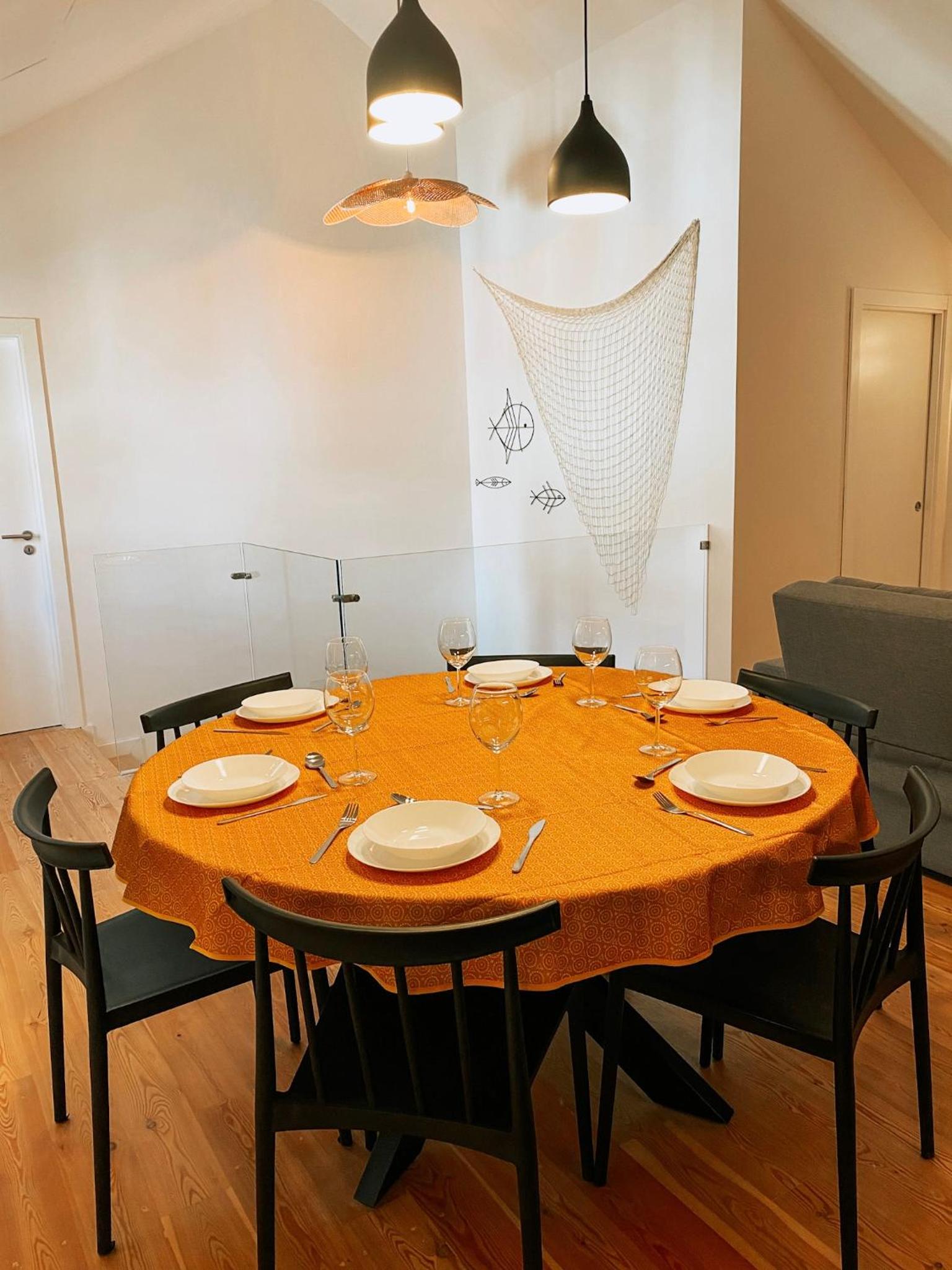 Two-Bedroom Apartment - Photo 34