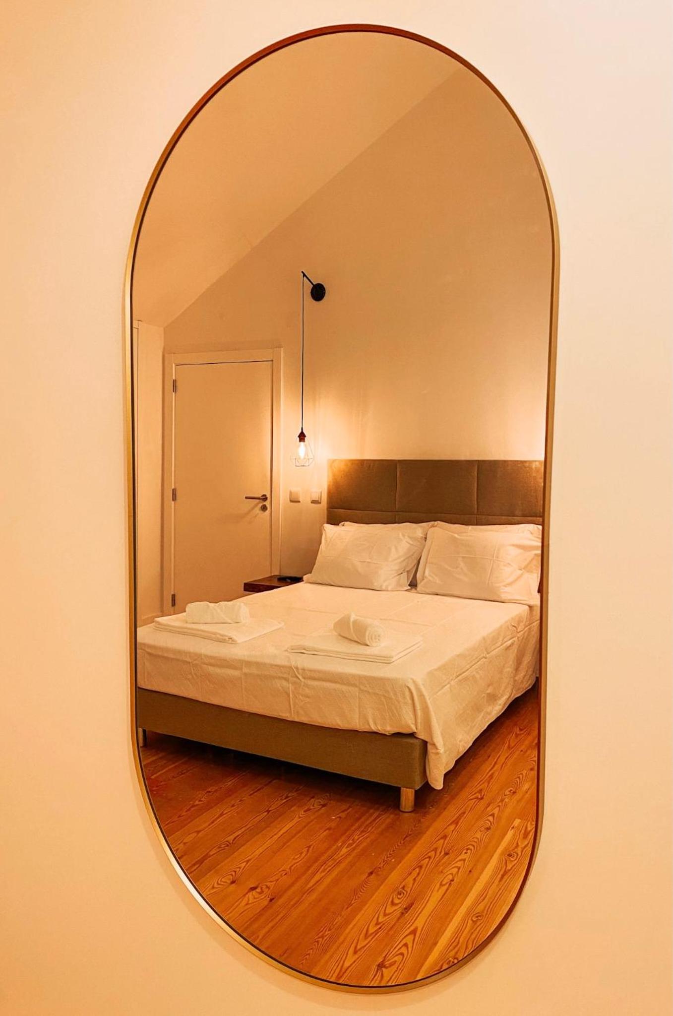 Two-Bedroom Apartment - Photo 6