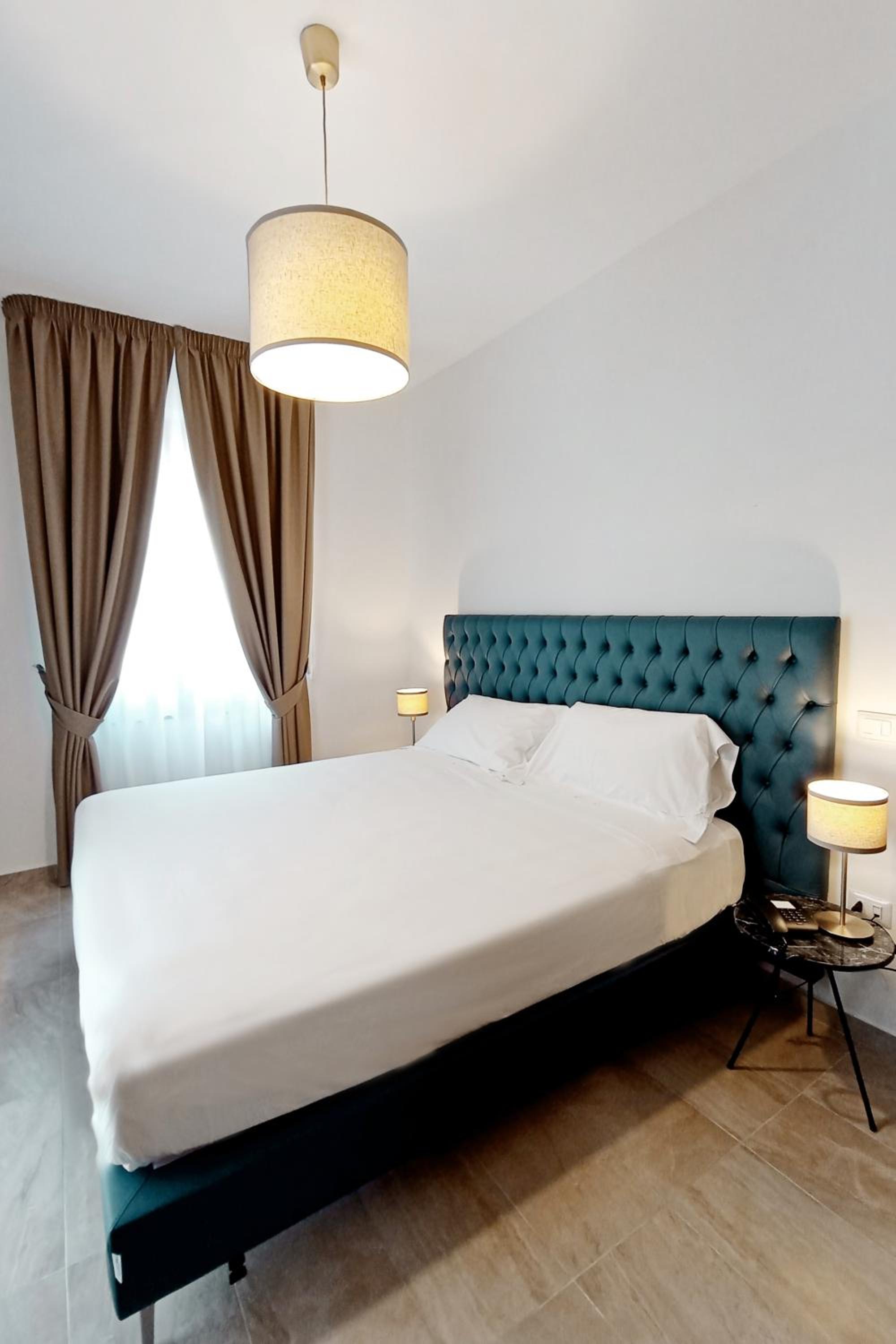 Deluxe Twin Room photo 1