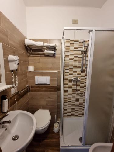 Small Double Room photo 1