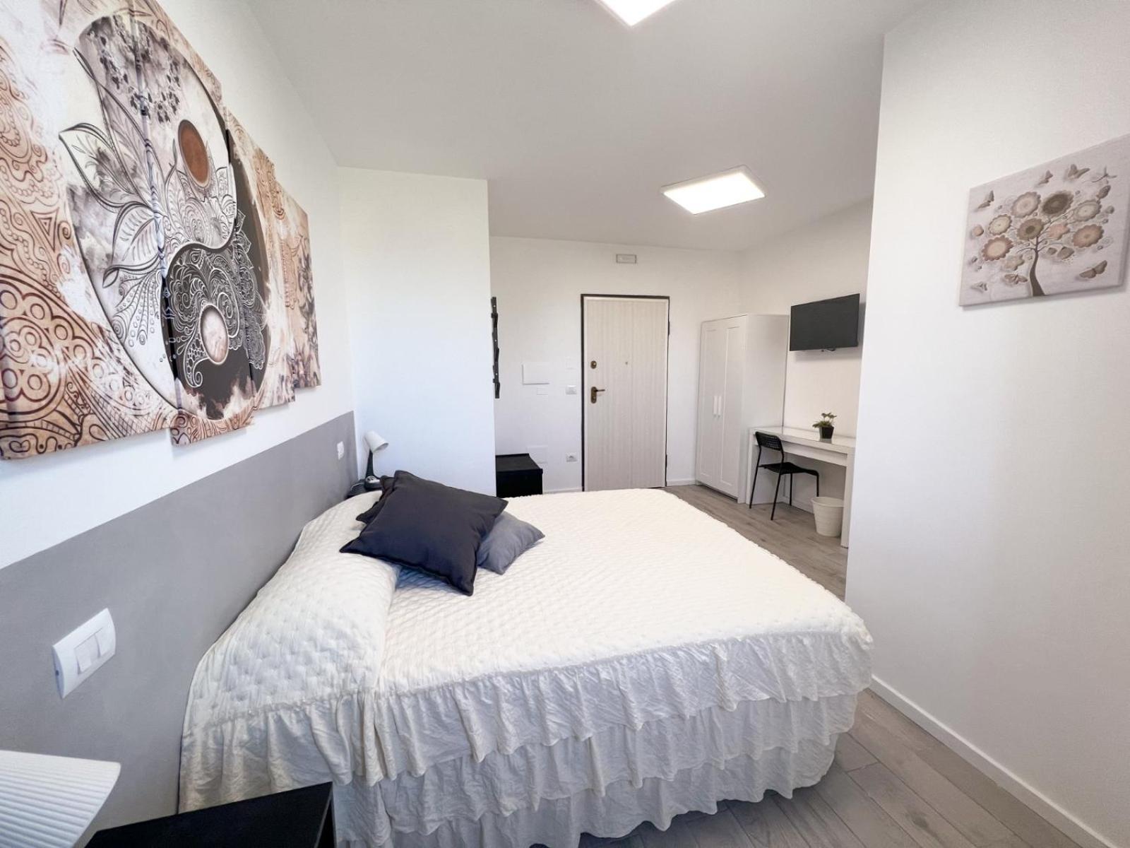 Double Room with Extra Bed photo 1