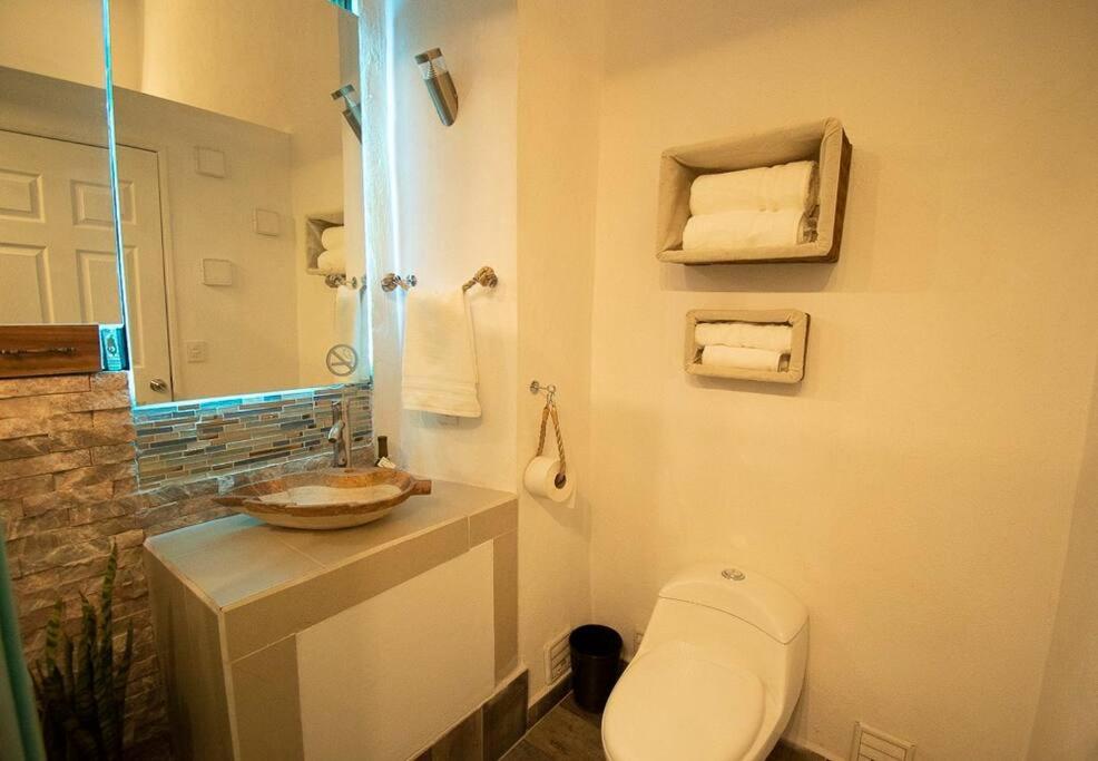 Double Room - Photo 7