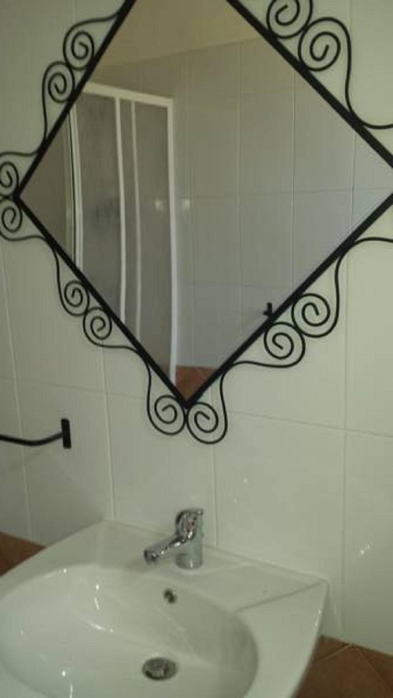Deluxe Double or Twin Room - Photo 2