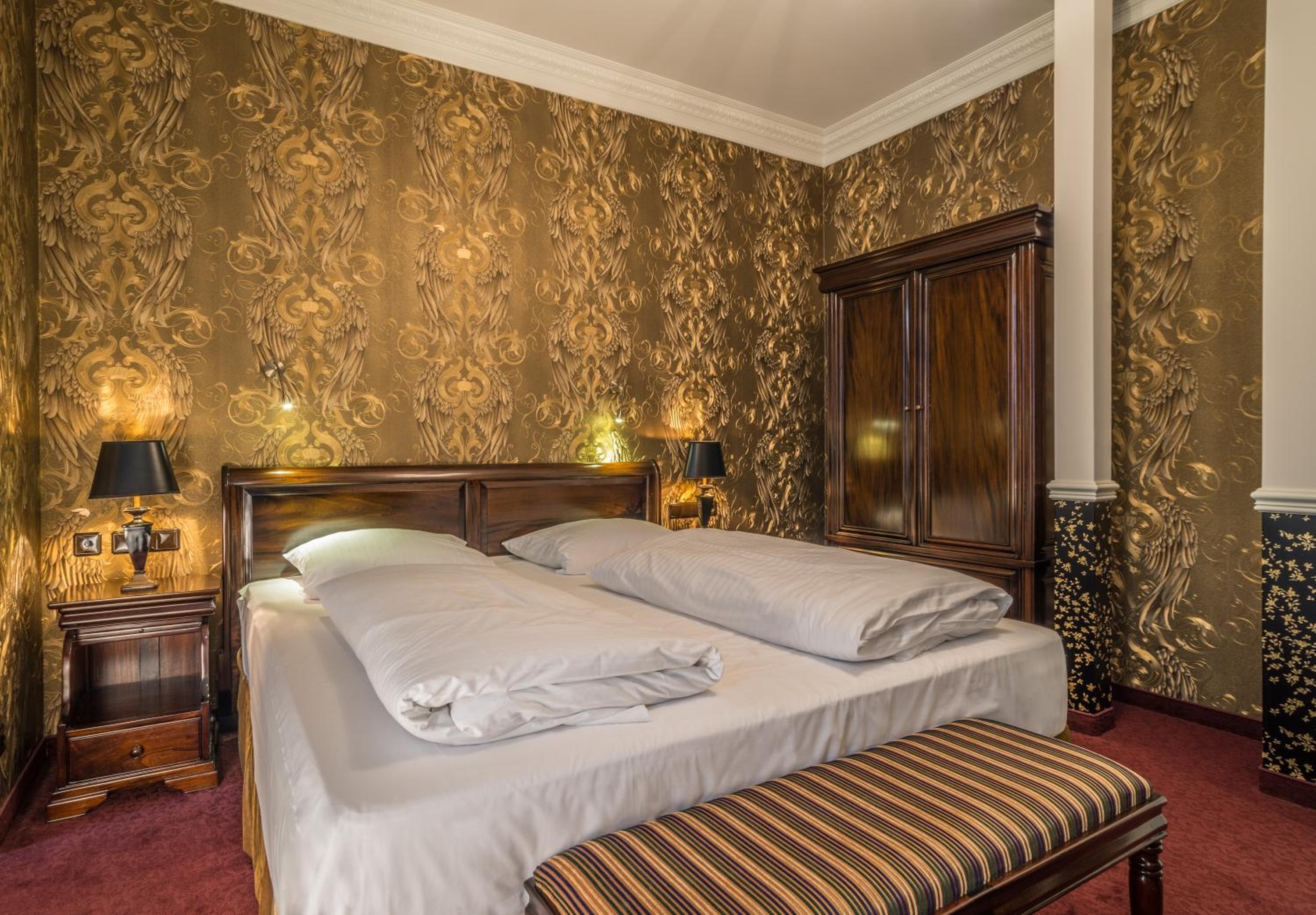 Deluxe Double or Twin Room with Spa Bath photo 1