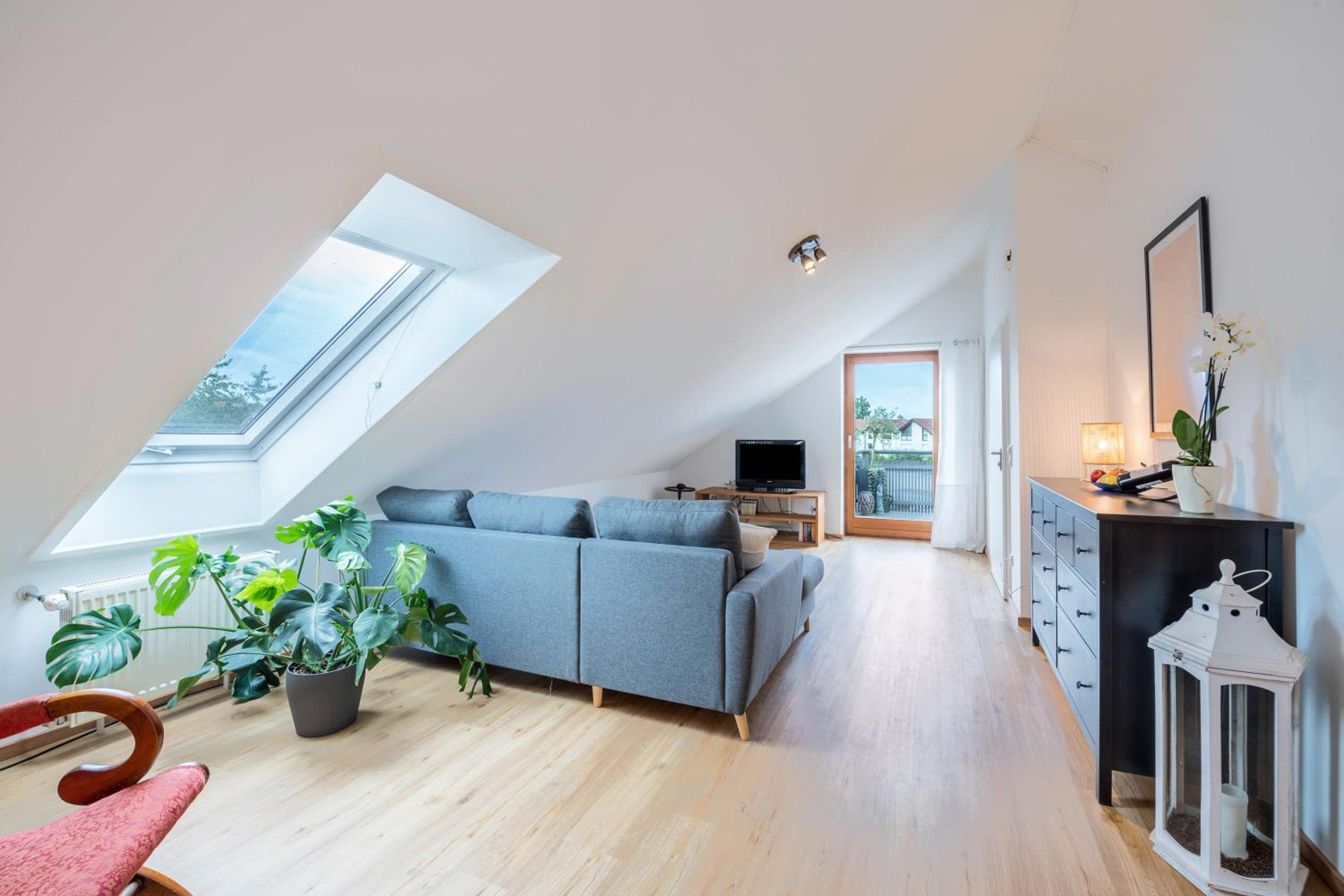 Superior One-Bedroom Apartment with Balcony