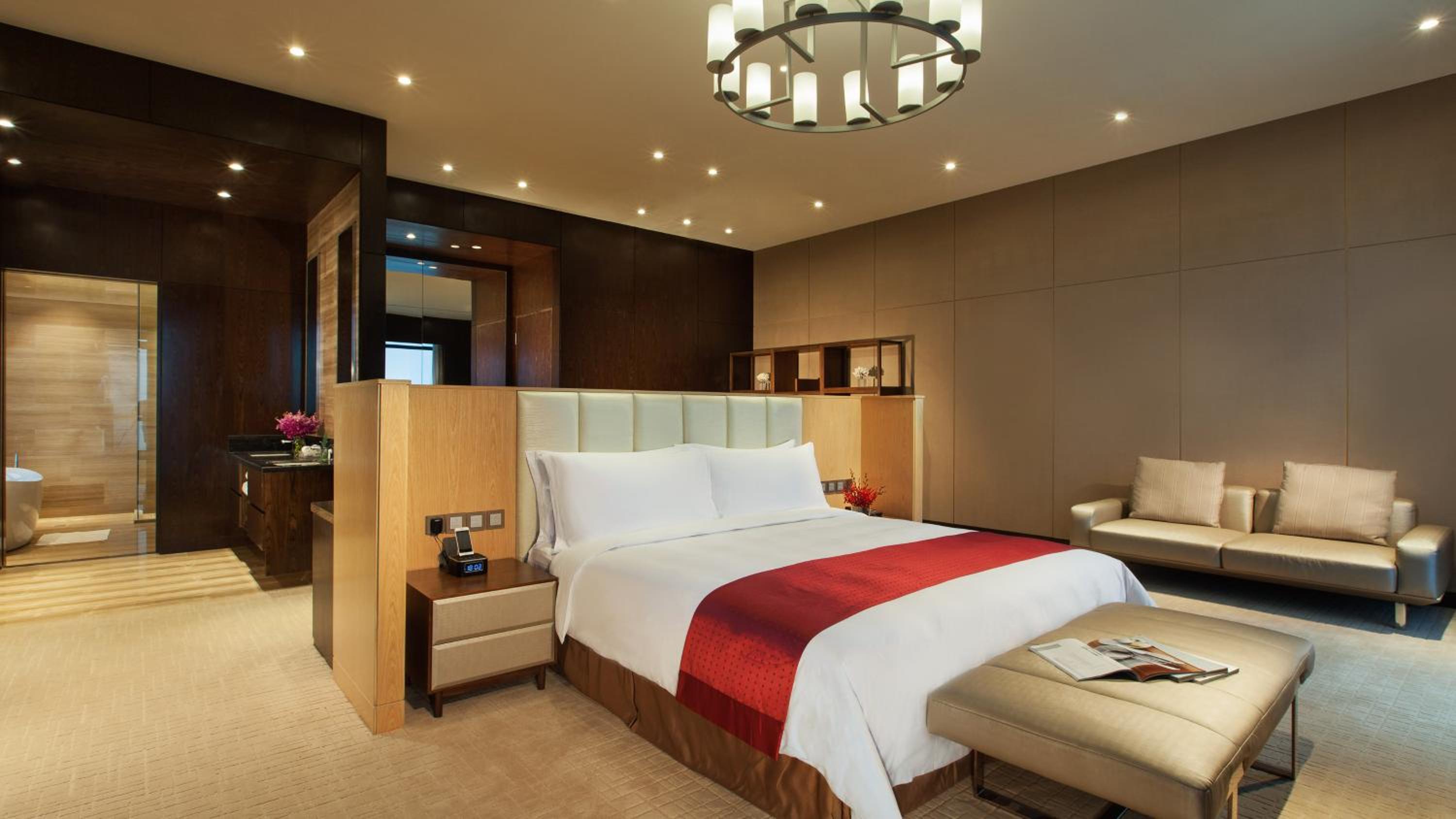 Two-Bedroom Suite photo 3