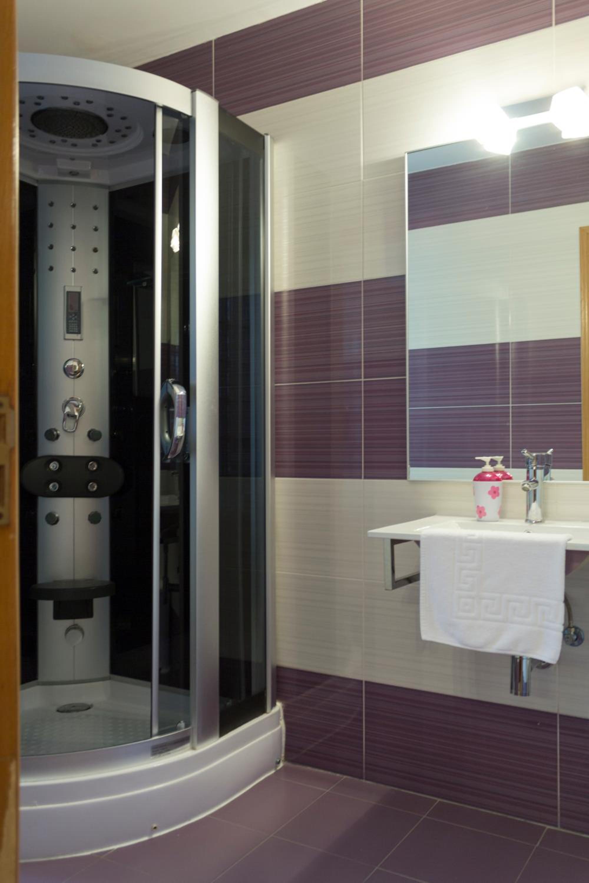 Triple Room - Photo 2