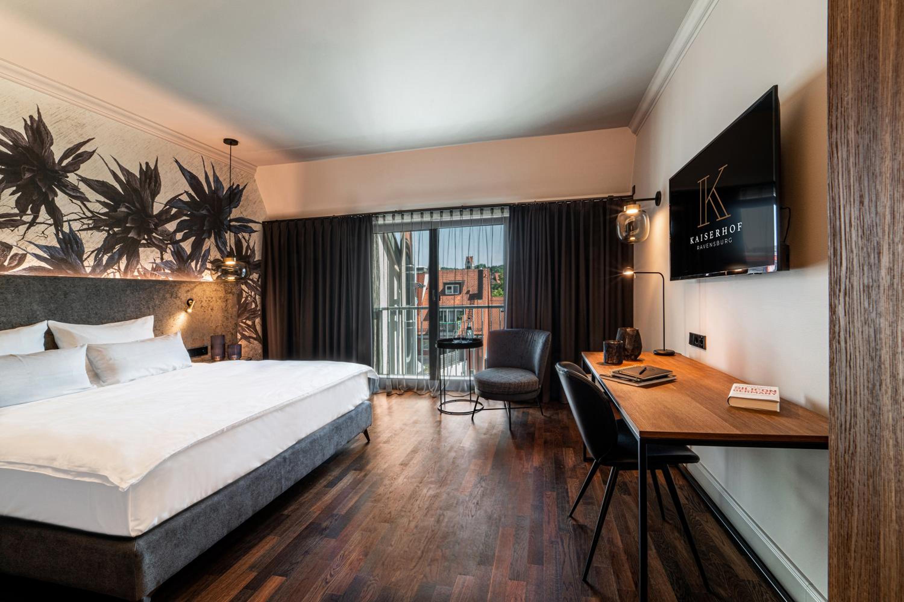 Deluxe Double Room - Photo 2
