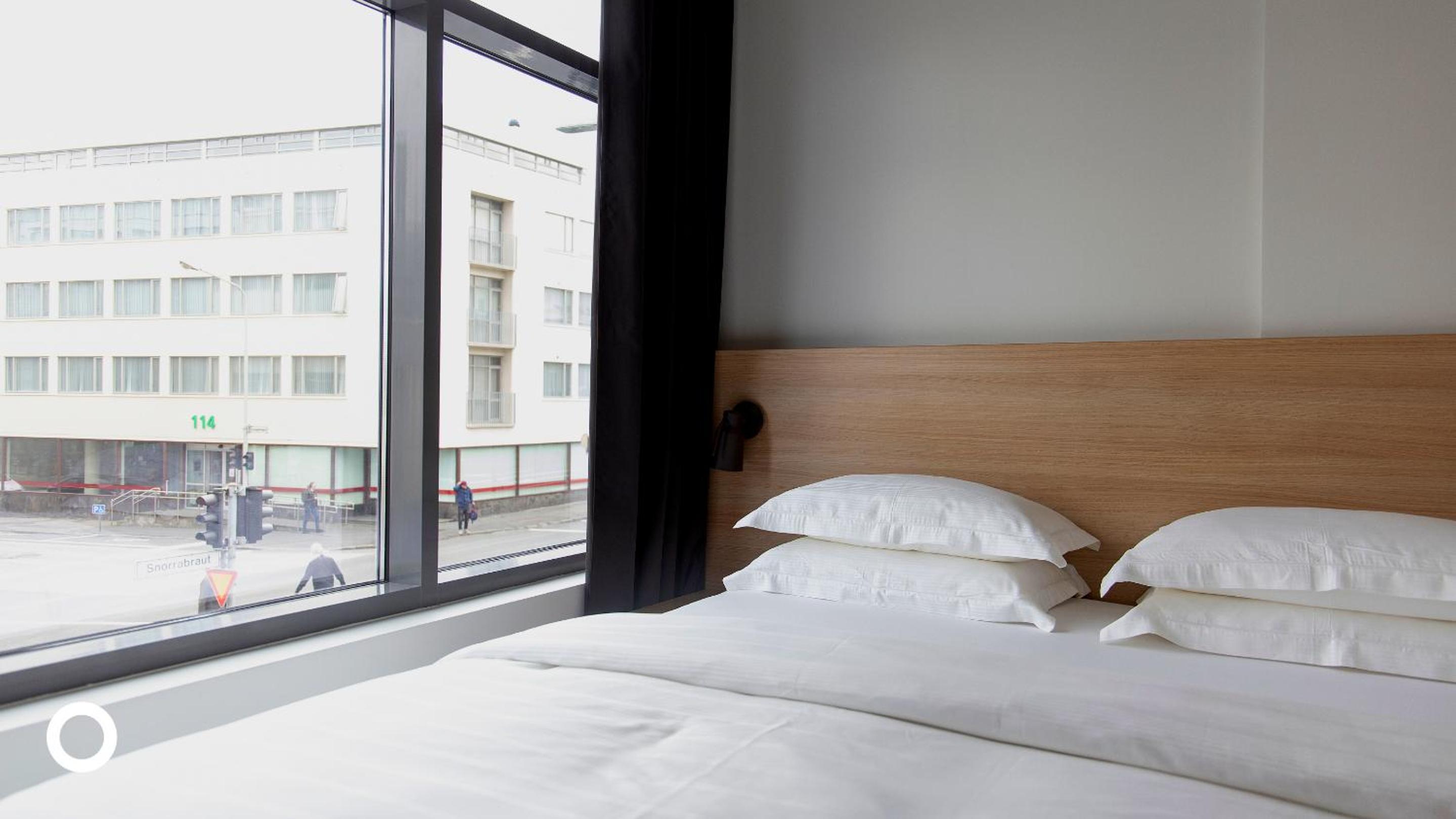 Small Double Room - Photo 2