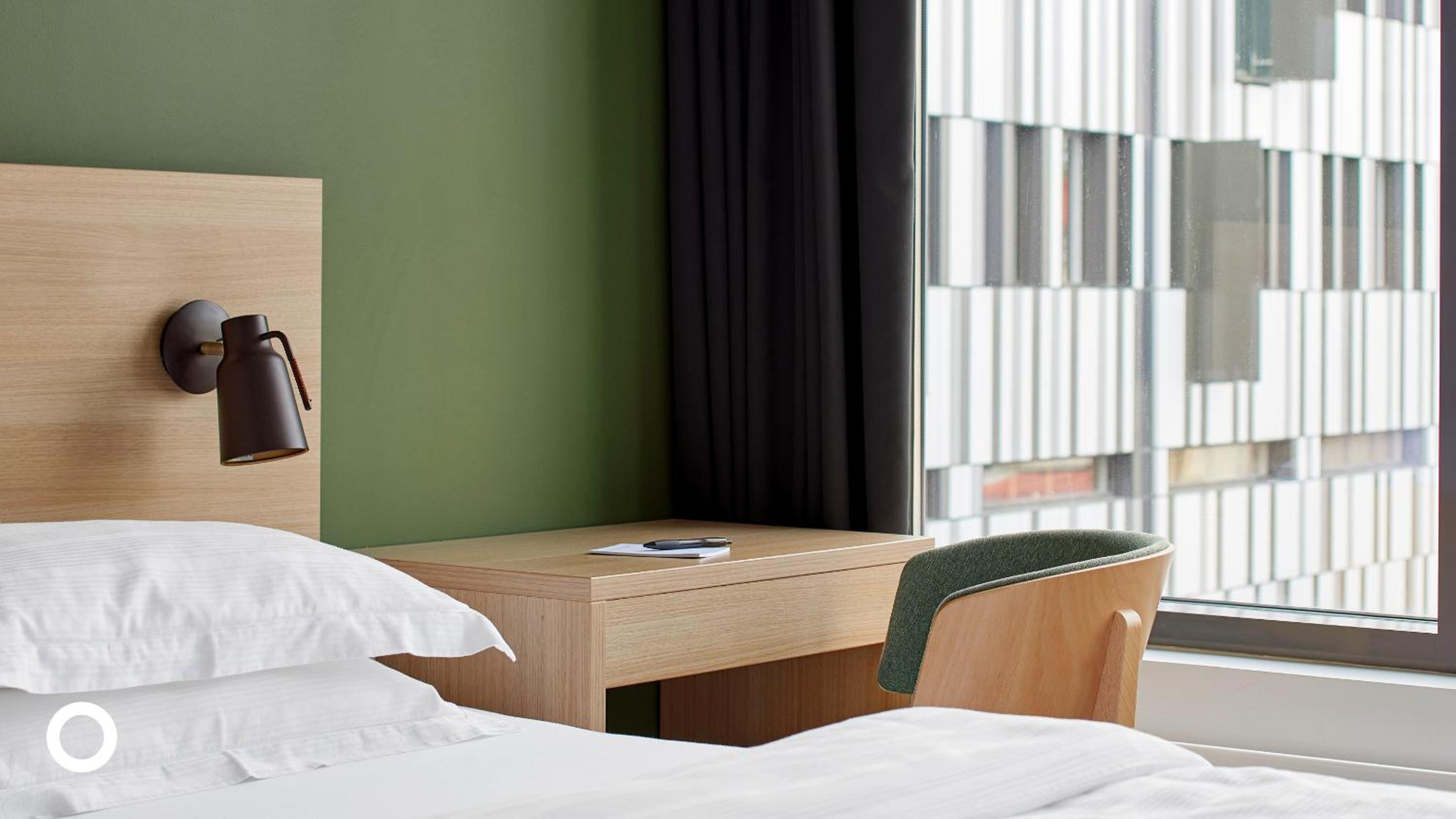 Standard Double or Twin Room - Photo 4