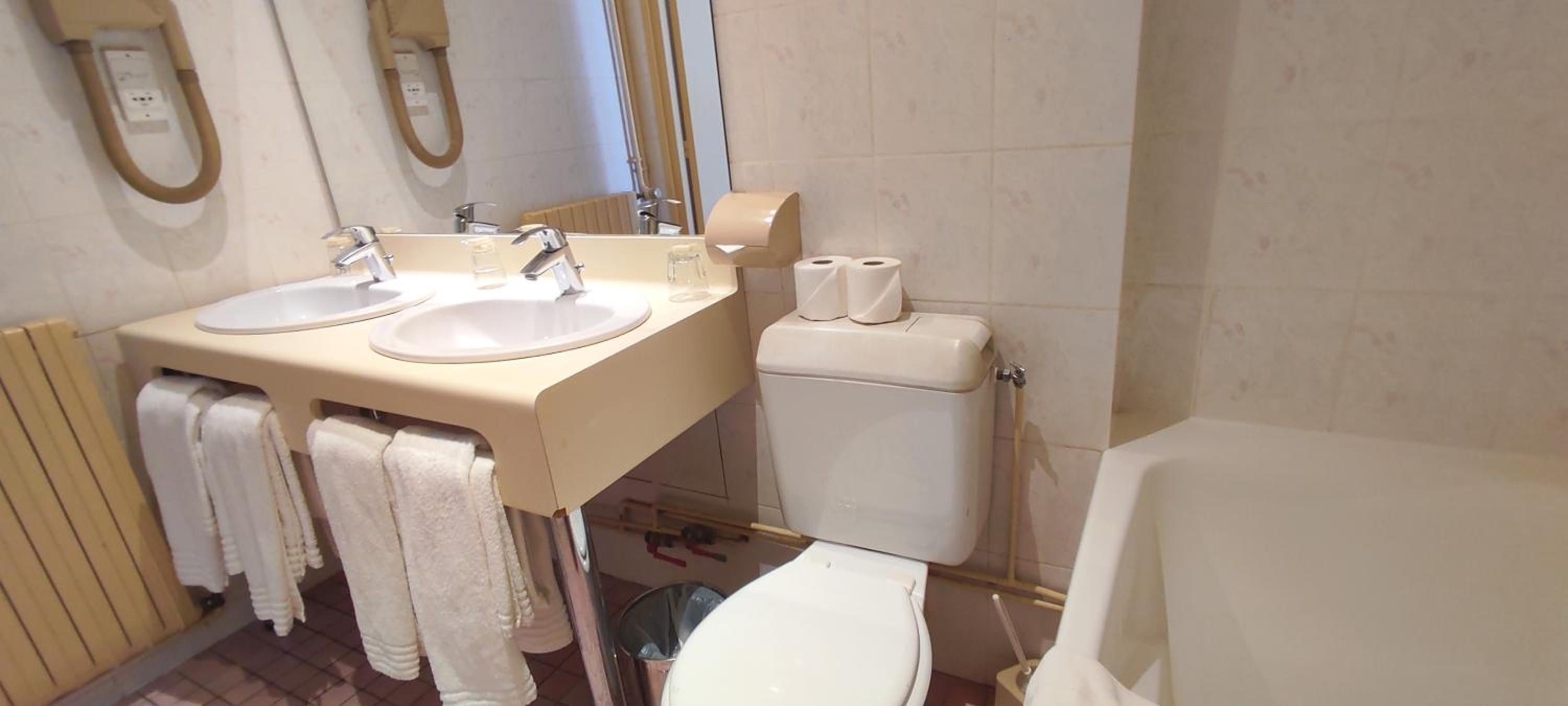 Quadruple Room photo 2