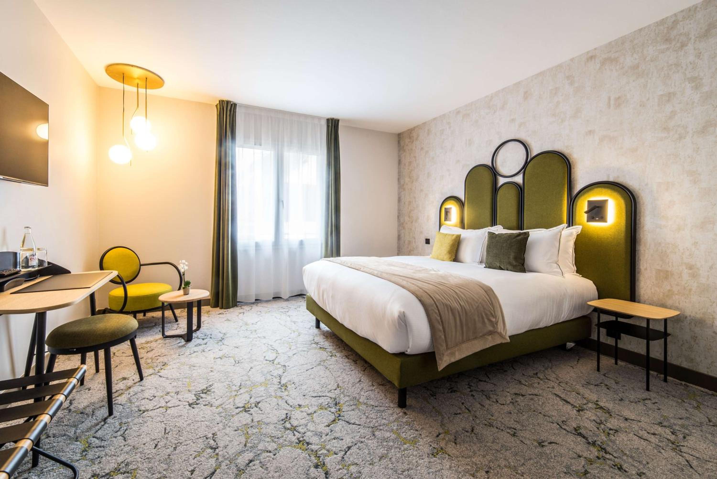 Superior Queen Room - Photo 1